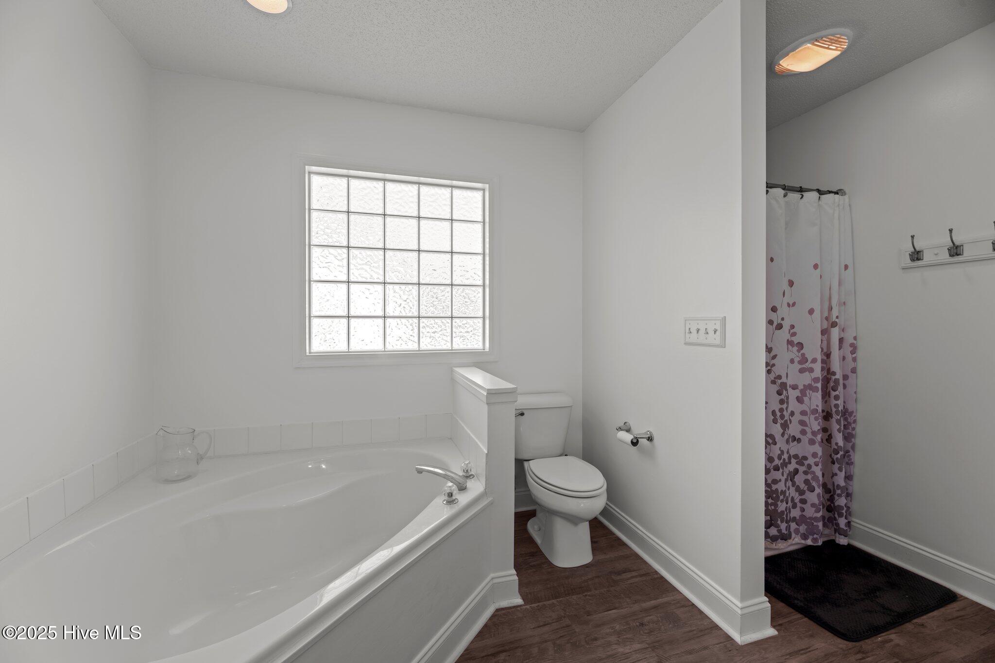 107 Banks Drive Property Photo 21