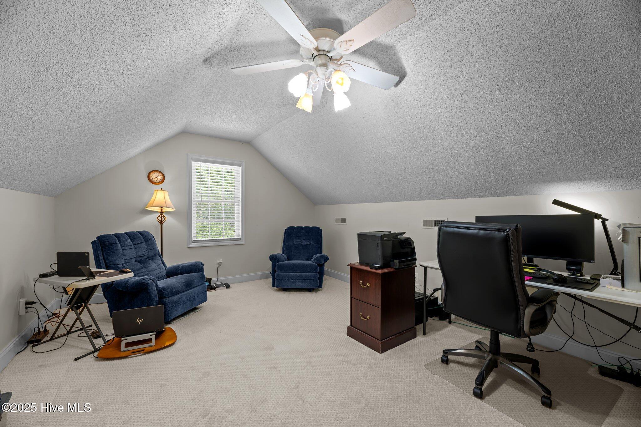 107 Banks Drive Property Photo 31