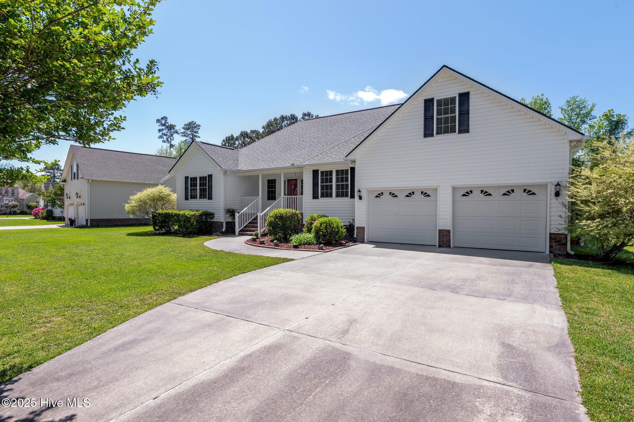 107 Banks Drive Property Photo 48