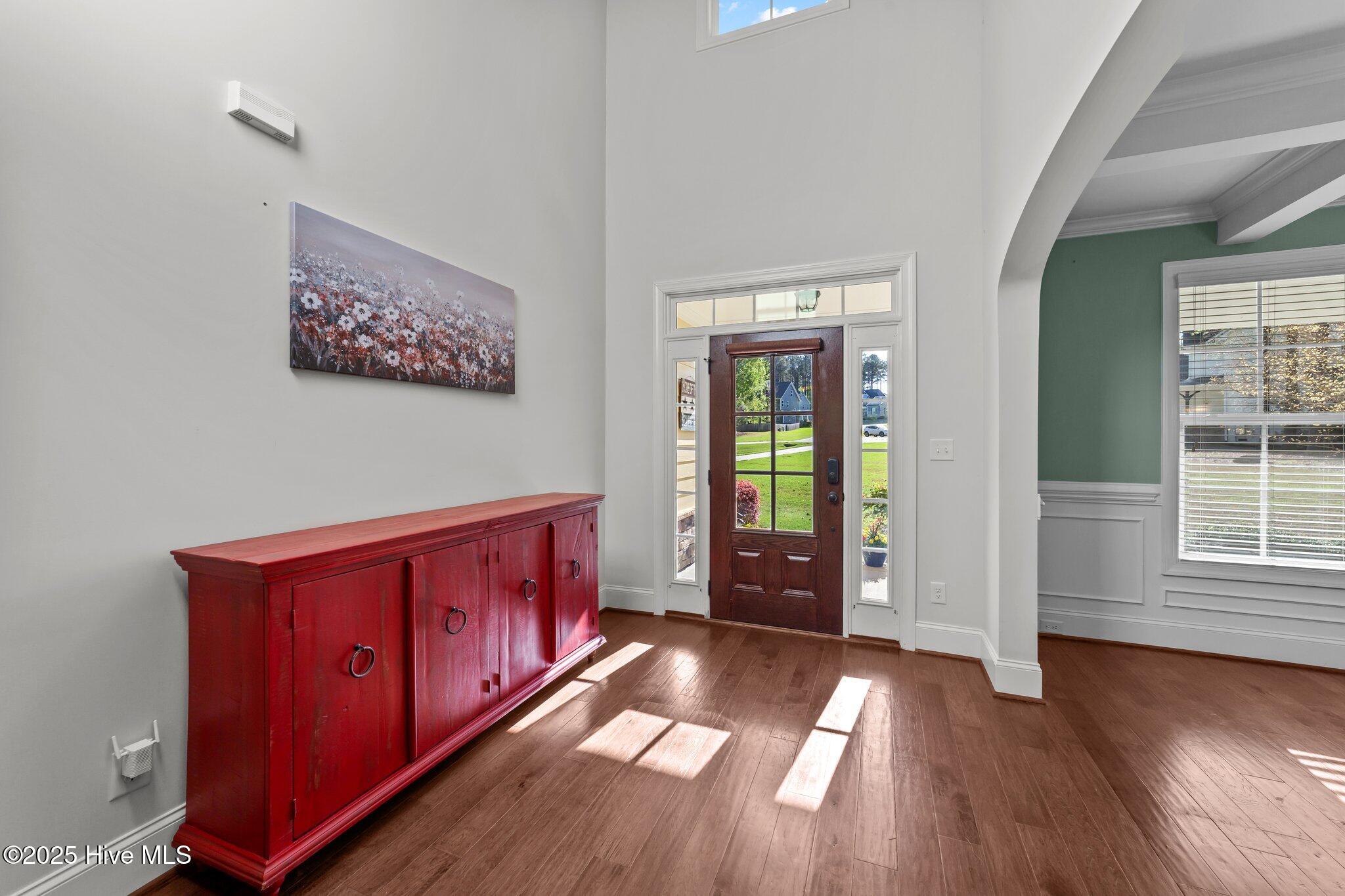 64 Thousand Oaks Court Property Photo 3