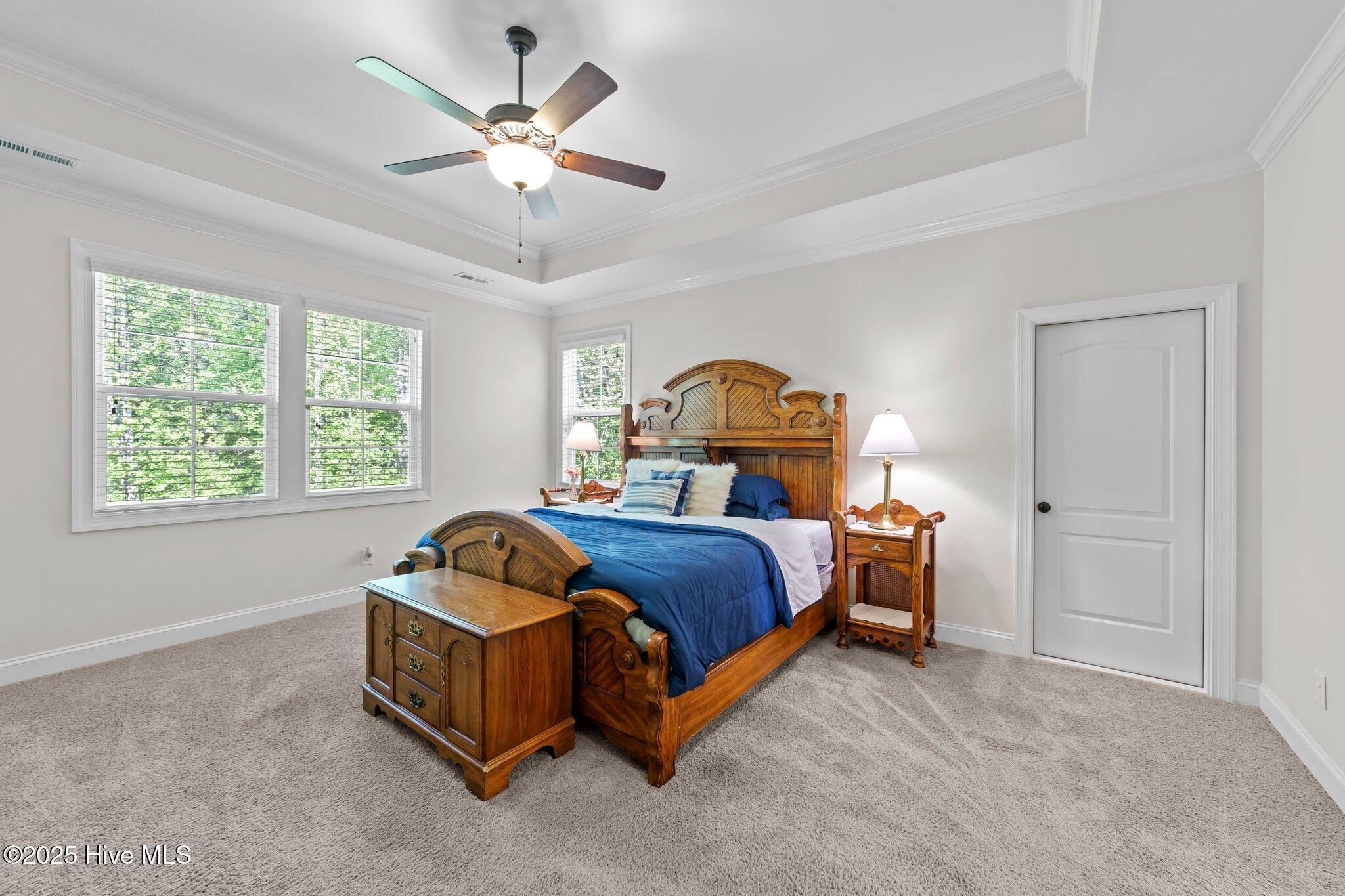 64 Thousand Oaks Court Property Photo 21
