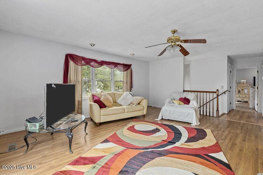 517 Great Oak Circle Property Photo 4