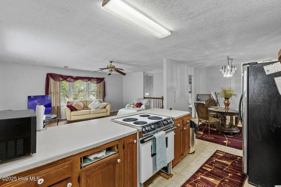 517 Great Oak Circle Property Photo 7