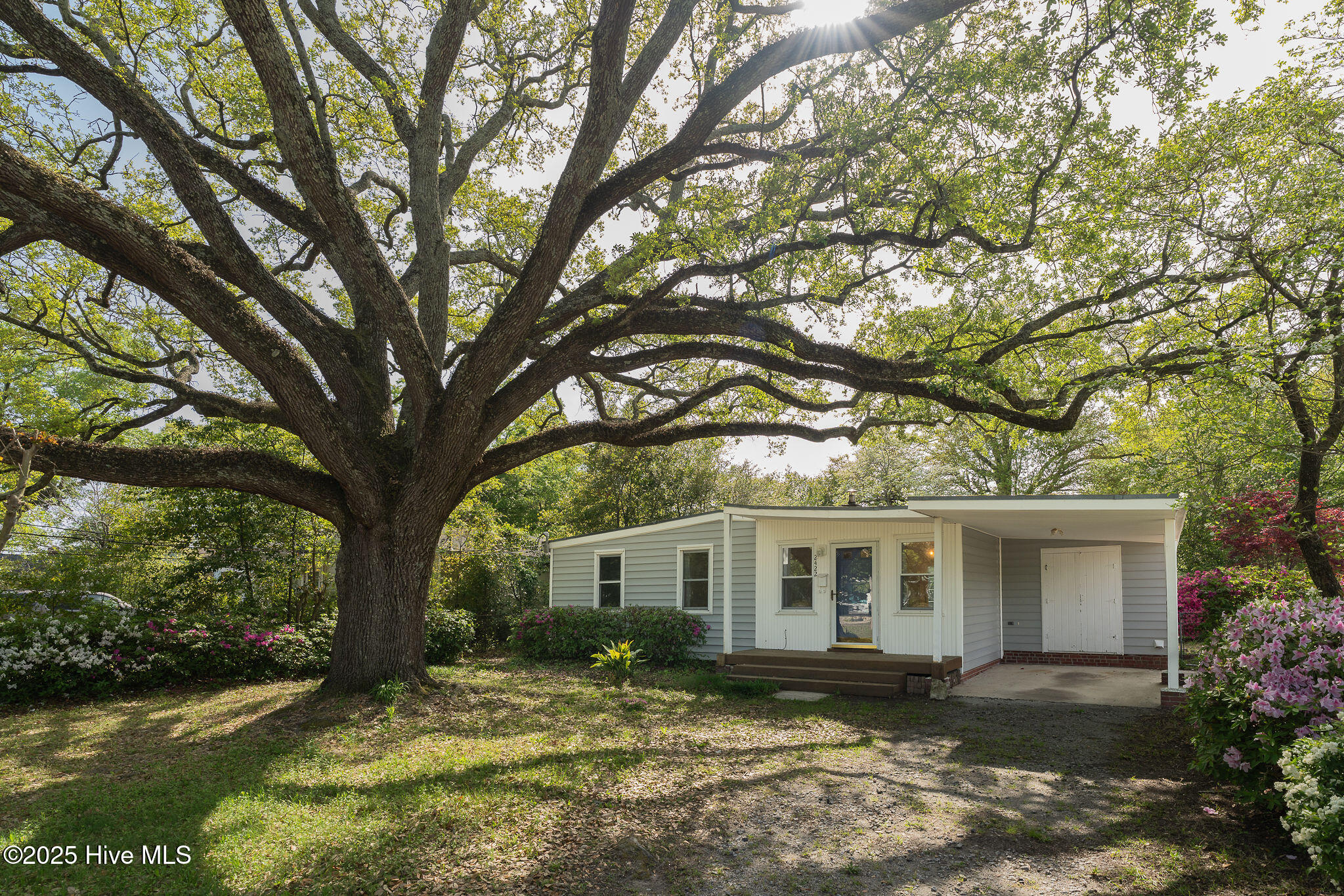 2422 Monroe Street Property Photo