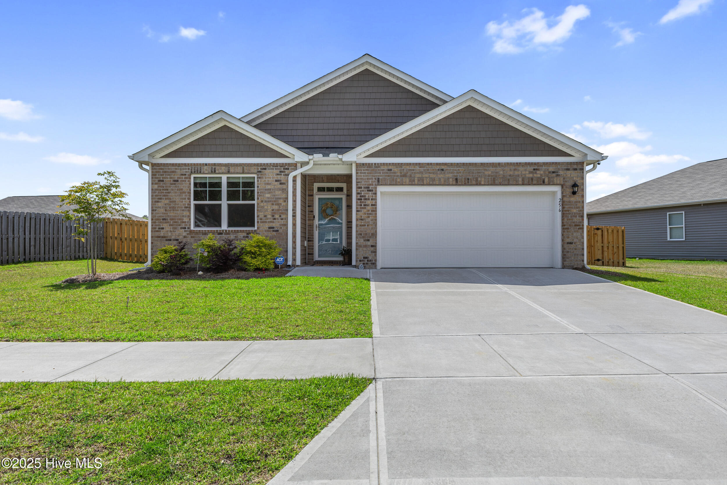 256 Tributary Circle Property Photo