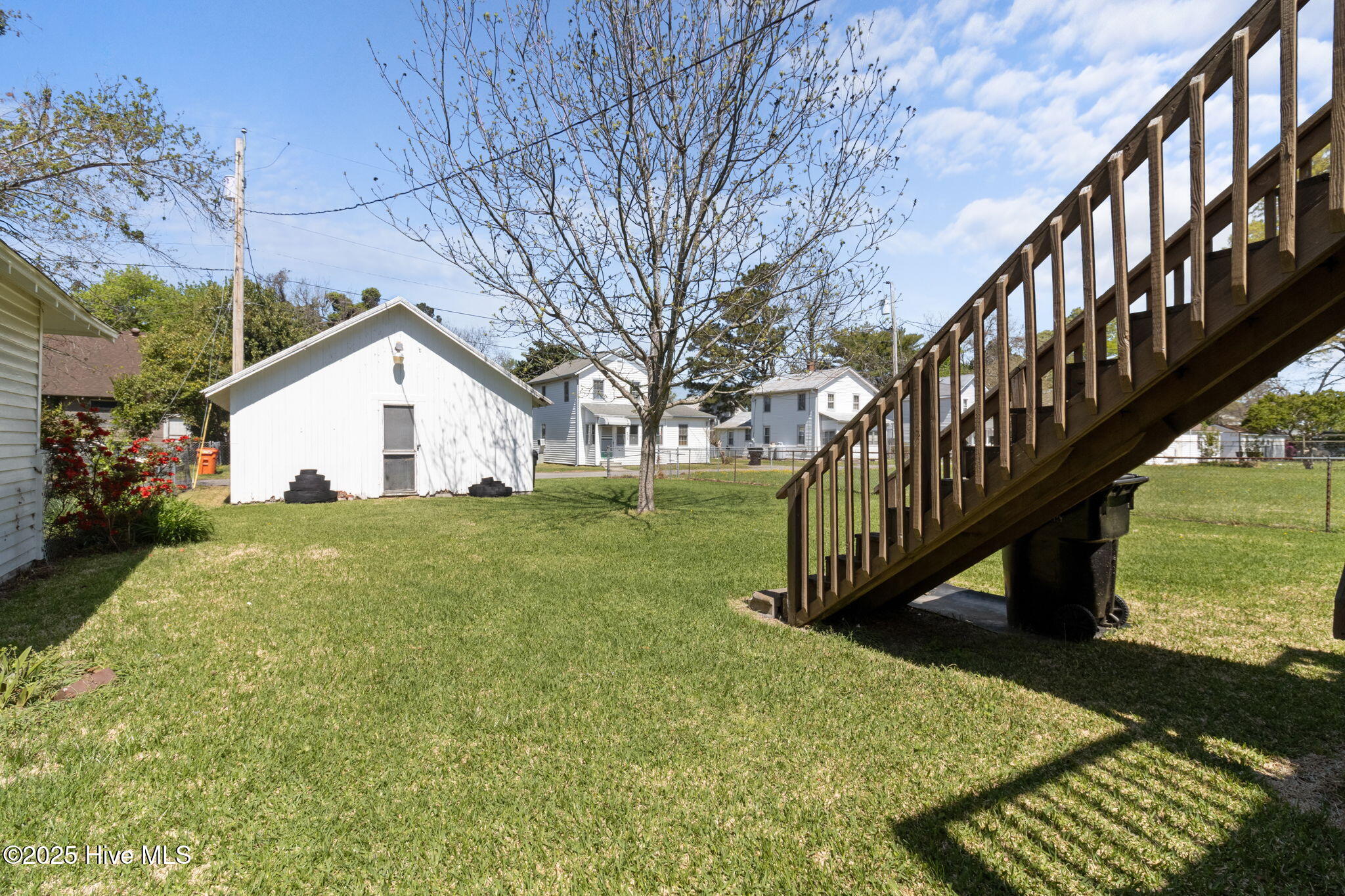 703 1st Street Property Photo 5