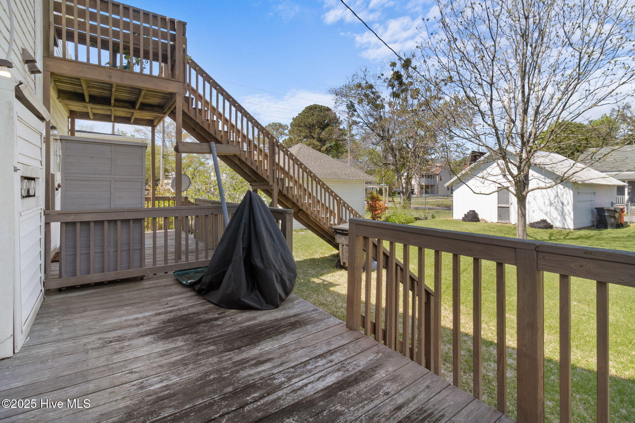 703 1st Street Property Photo 9