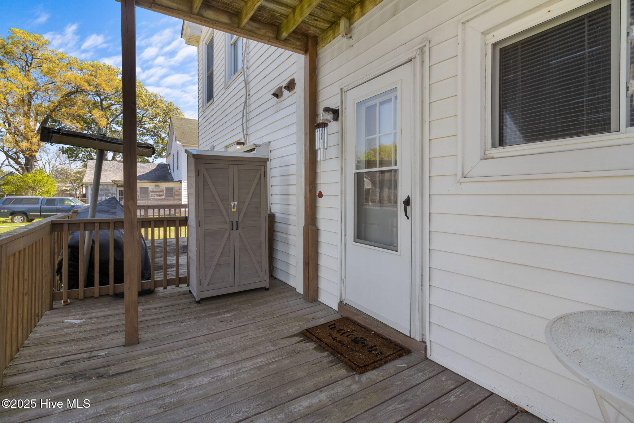 703 1st Street Property Photo 10