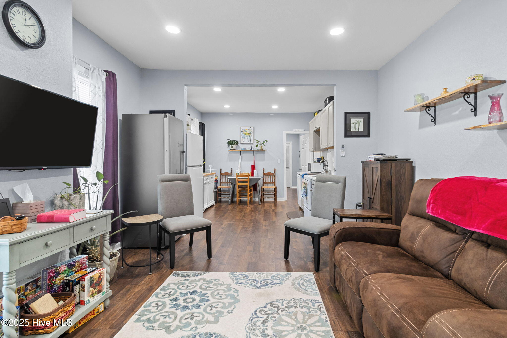 703 1st Street Property Photo 12