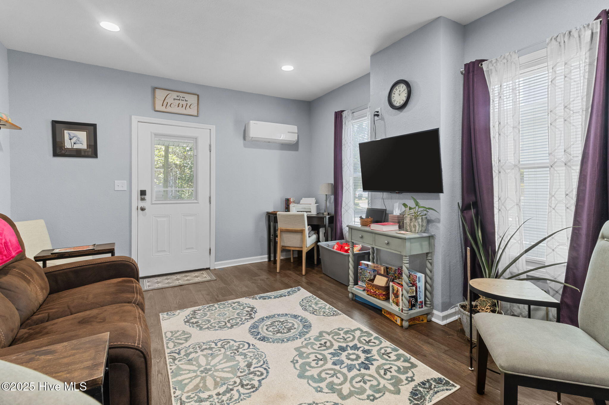 703 1st Street Property Photo 13