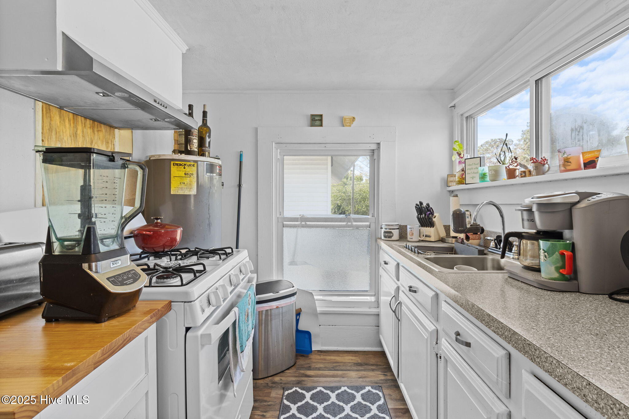 703 1st Street Property Photo 36