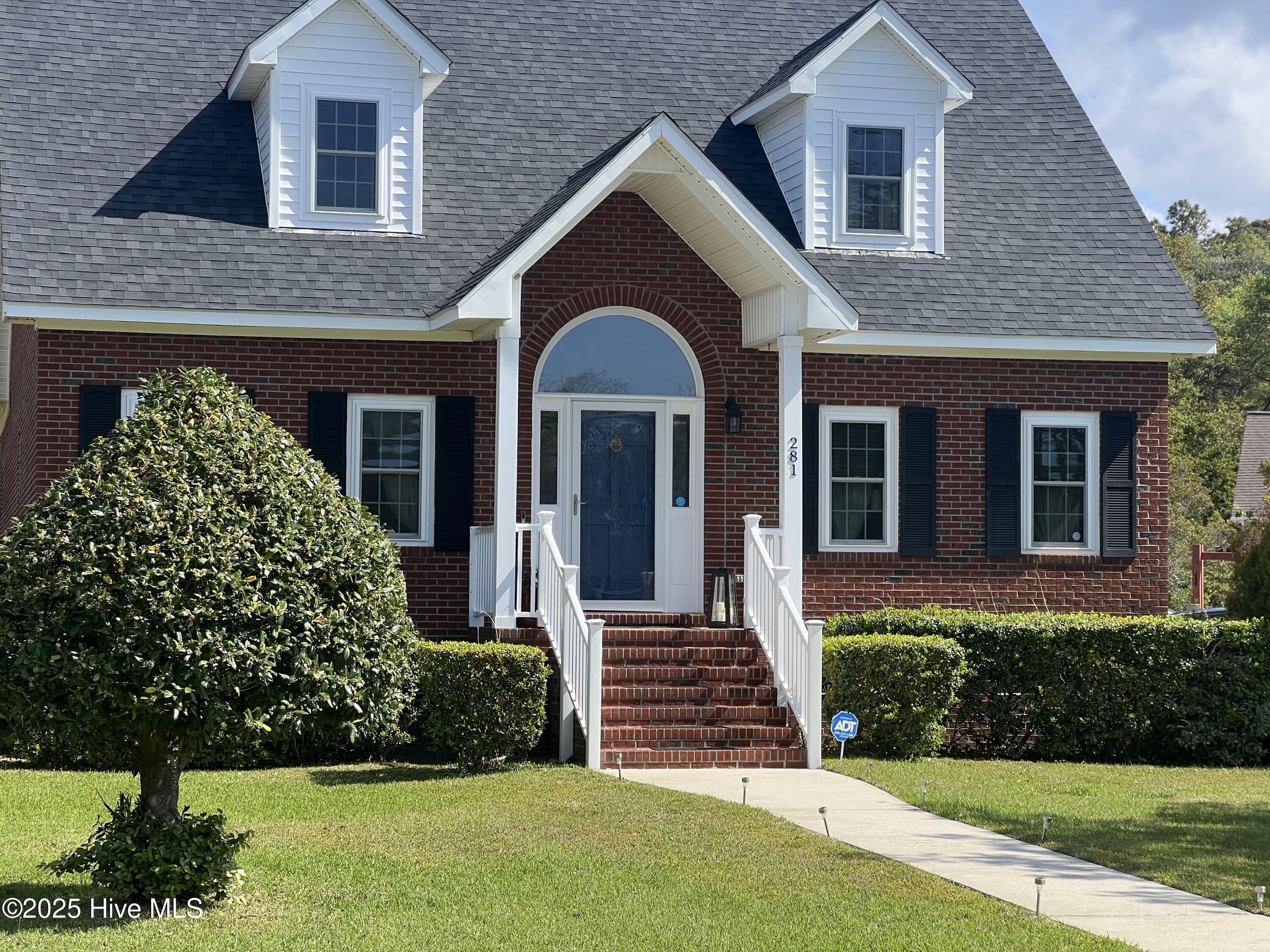 281 Bay Run Property Photo