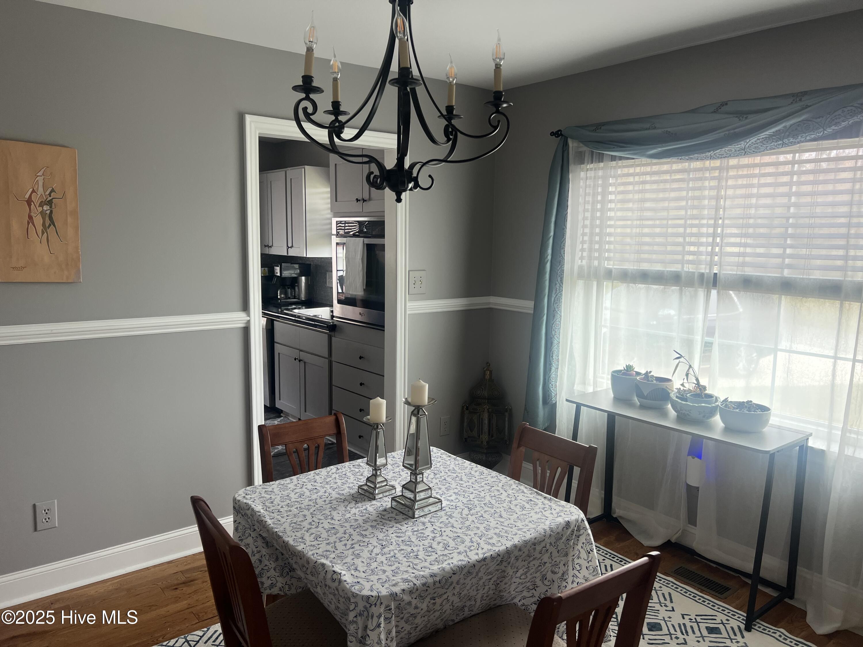281 Bay Run Property Photo 10