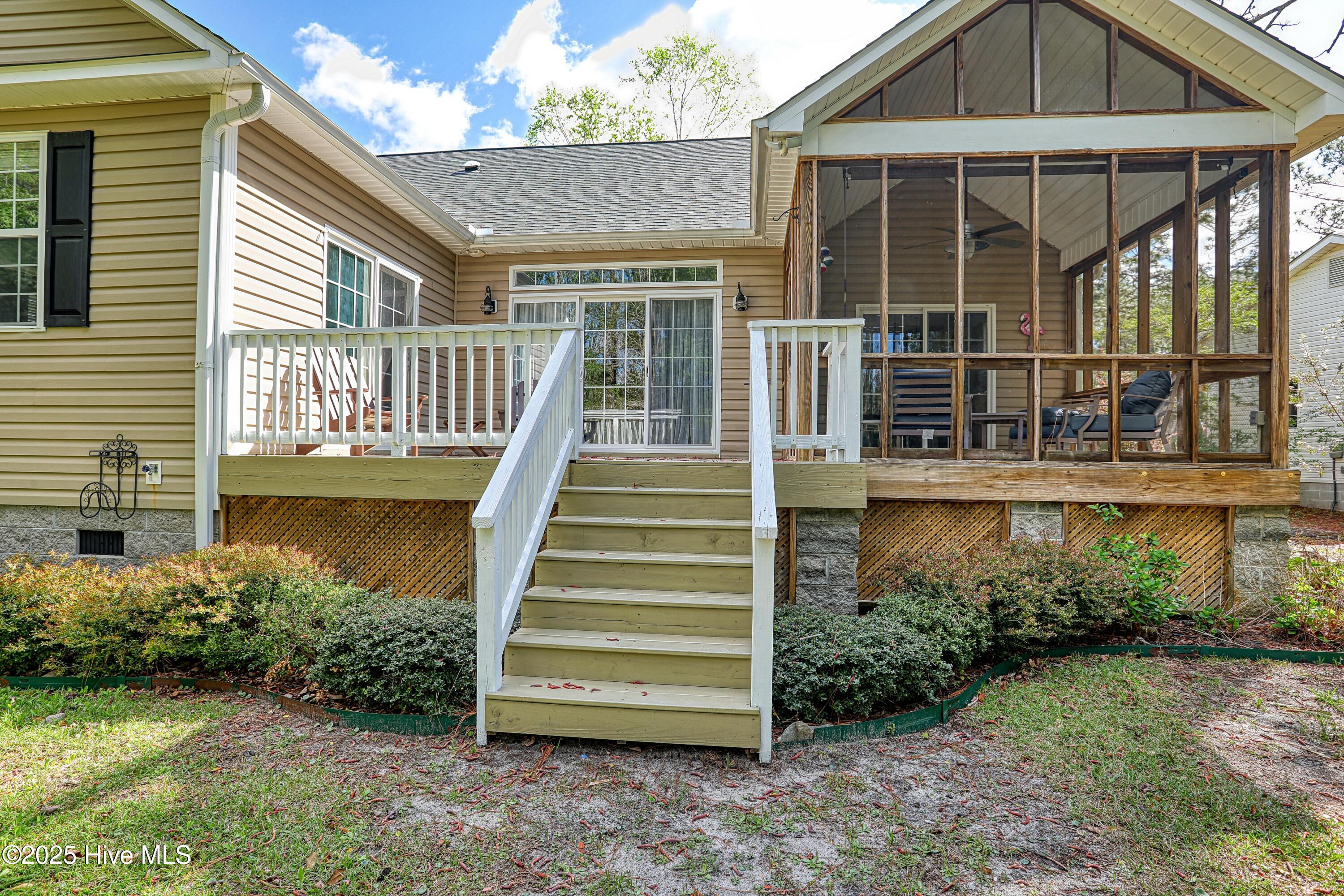 161 North Lake Drive Property Photo 16