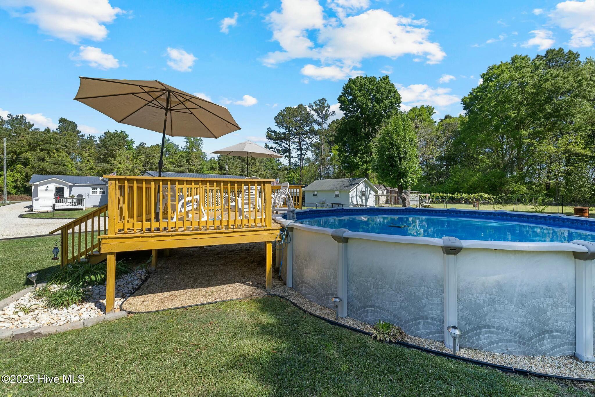 141 Westbrook Avenue Property Photo 3
