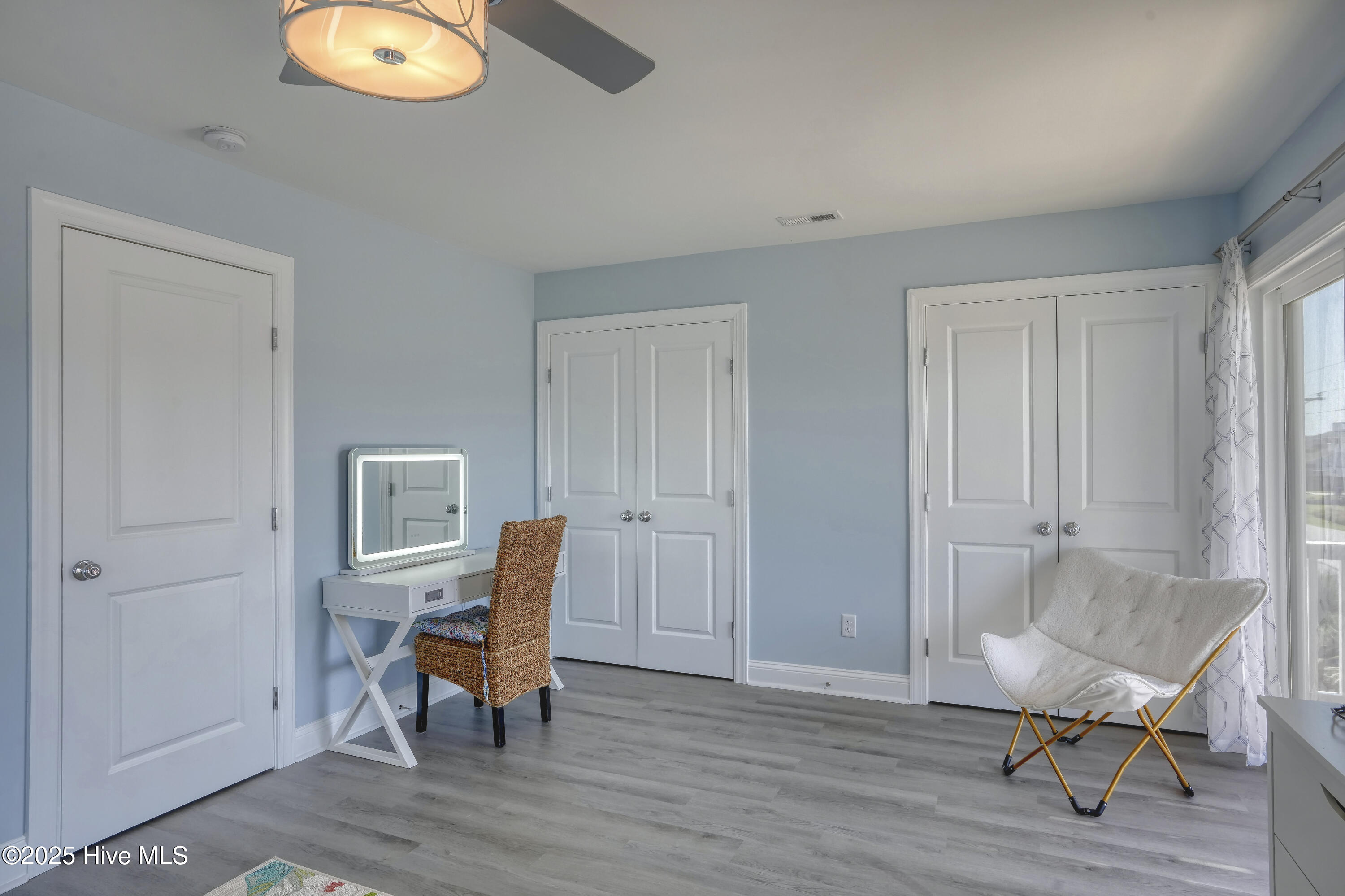 513 N Topsail Drive Property Photo 26