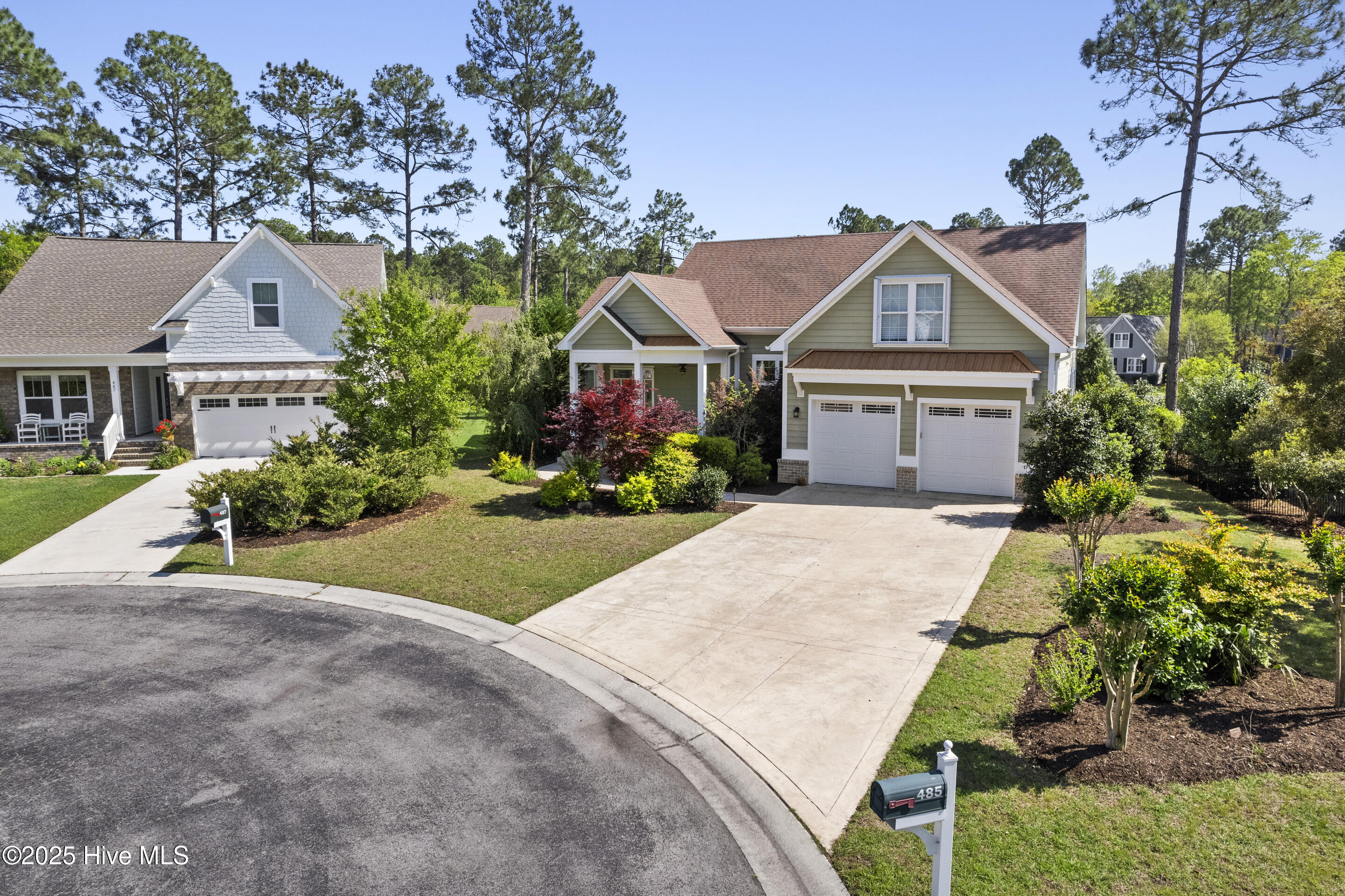 485 Wild Pine Court Property Photo 2