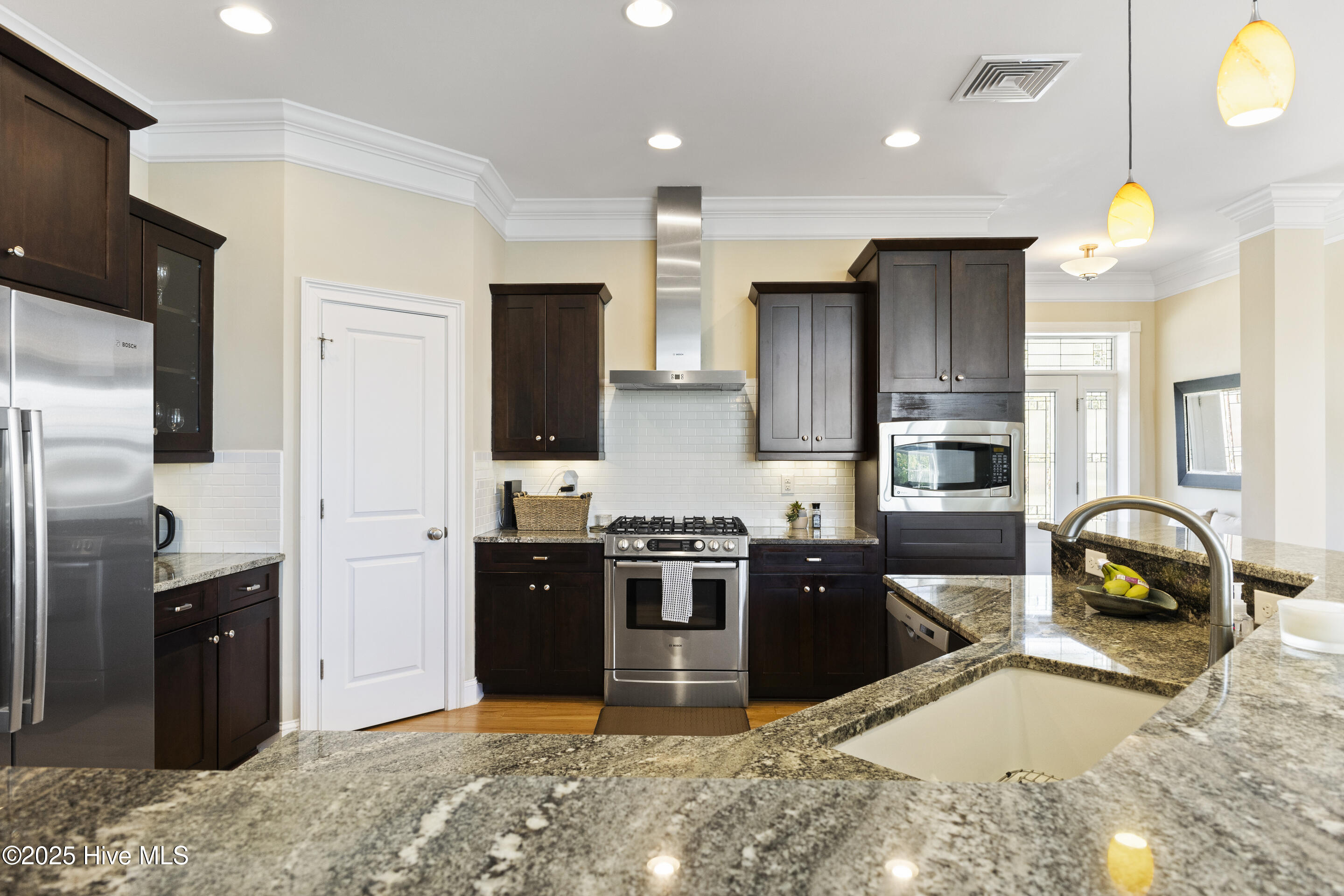 485 Wild Pine Court Property Photo 25