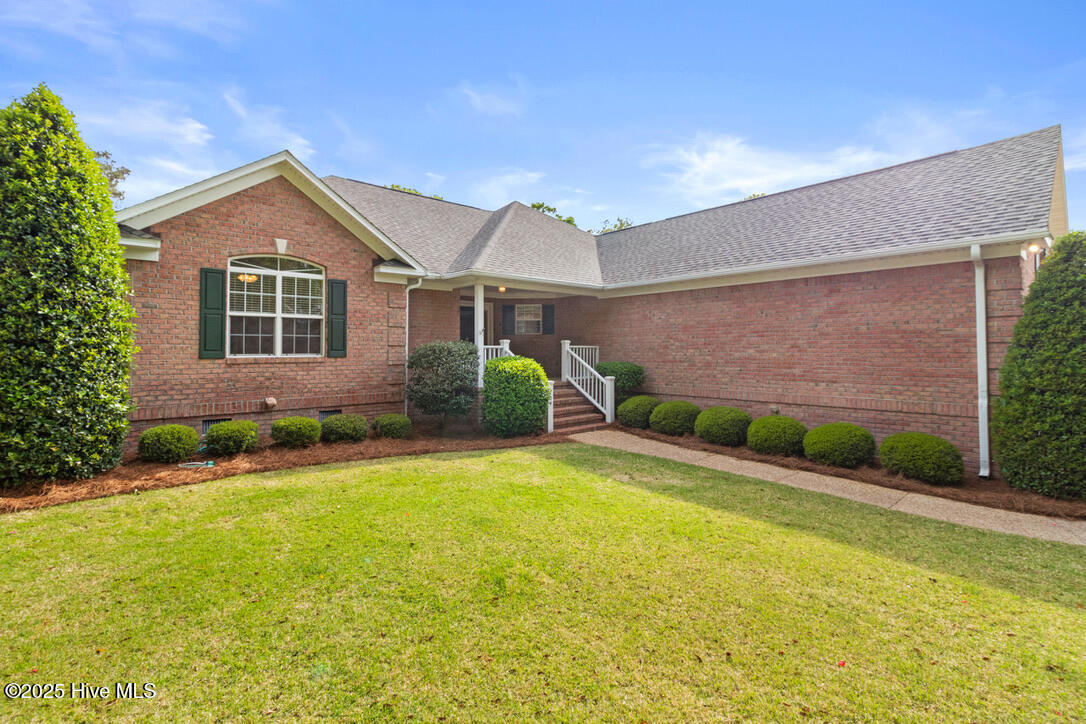 704 Sea Castle Court Property Photo 5