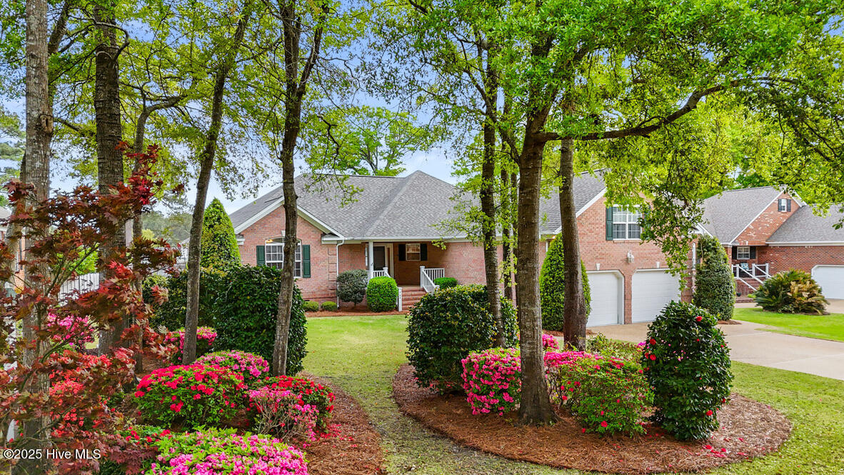 704 Sea Castle Court Property Photo 6