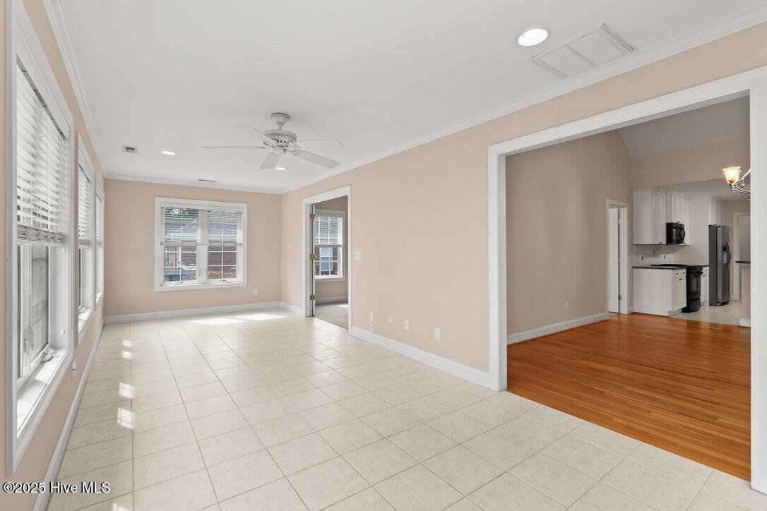 704 Sea Castle Court Property Photo 35