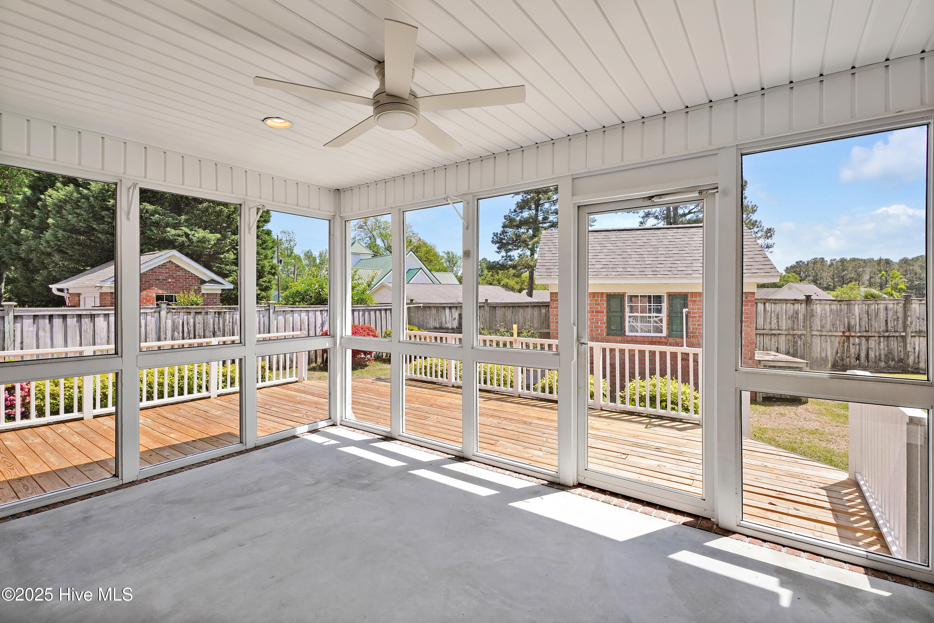 704 Sea Castle Court Property Photo 45