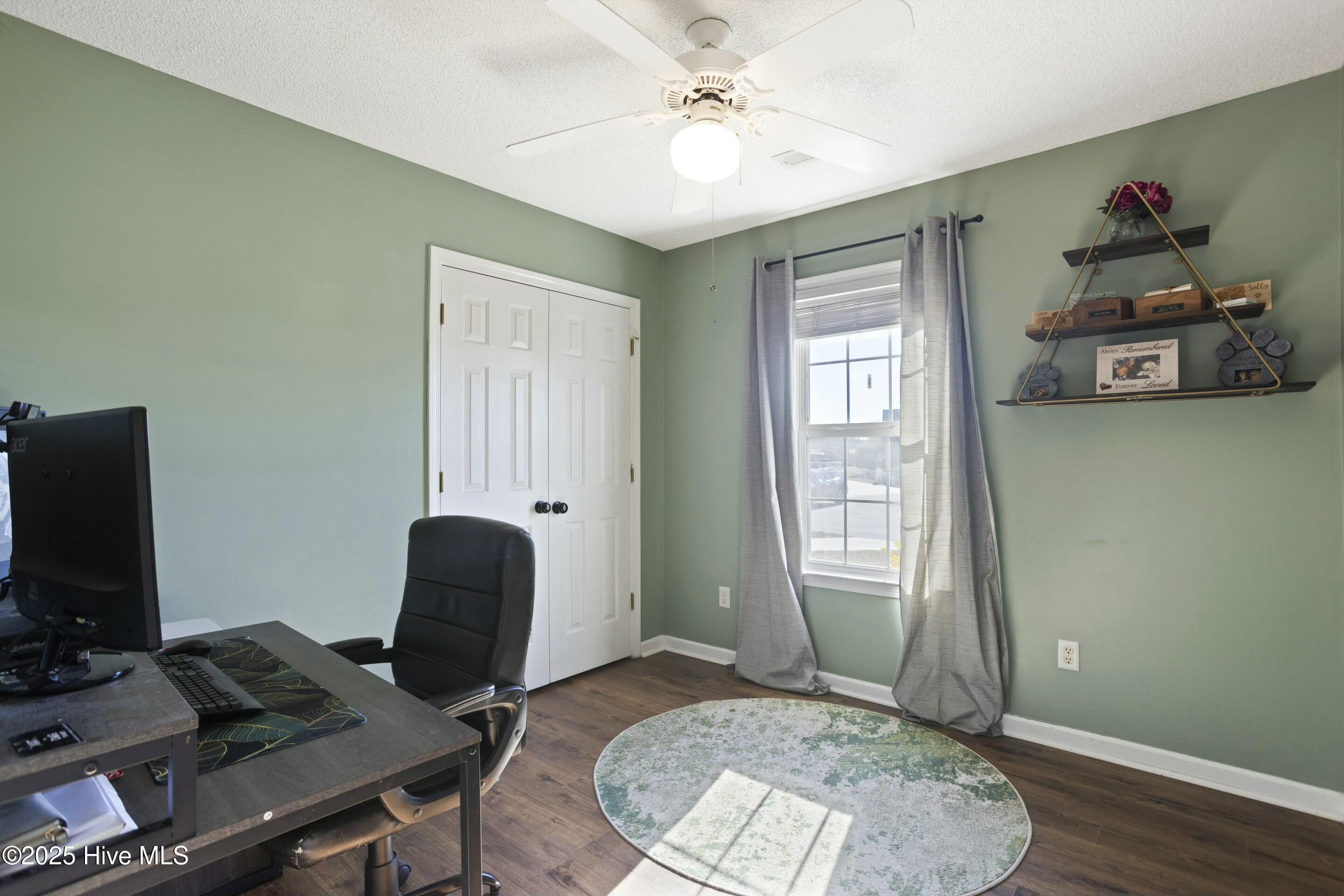 2705 Mascot Court Property Photo 22