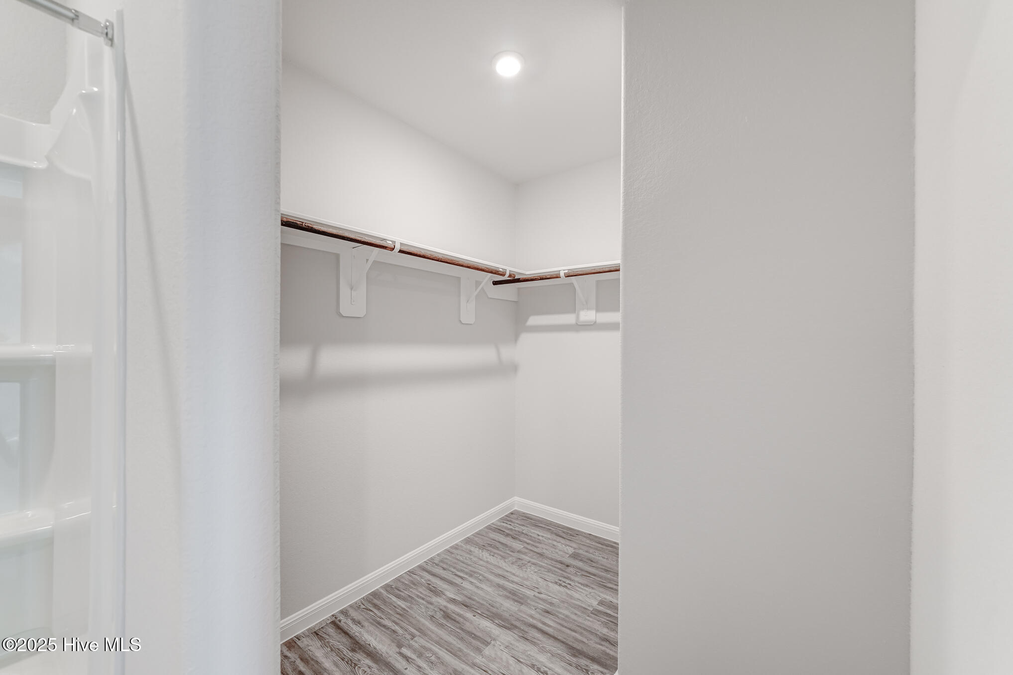 107 Institute Road Property Photo 14
