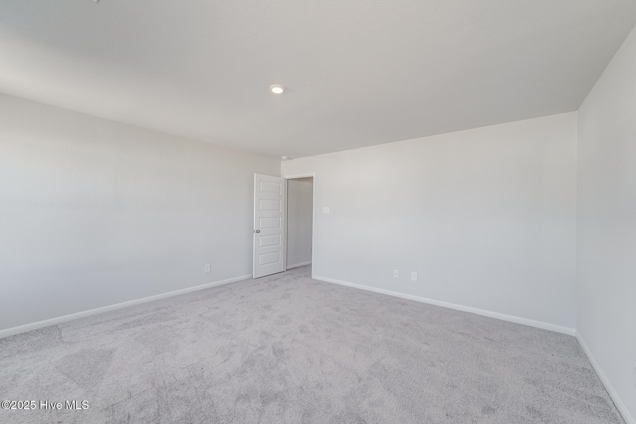 107 Institute Road Property Photo 16