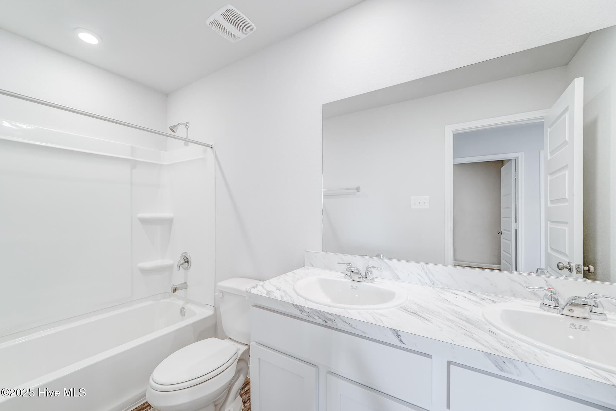 107 Institute Road Property Photo 21