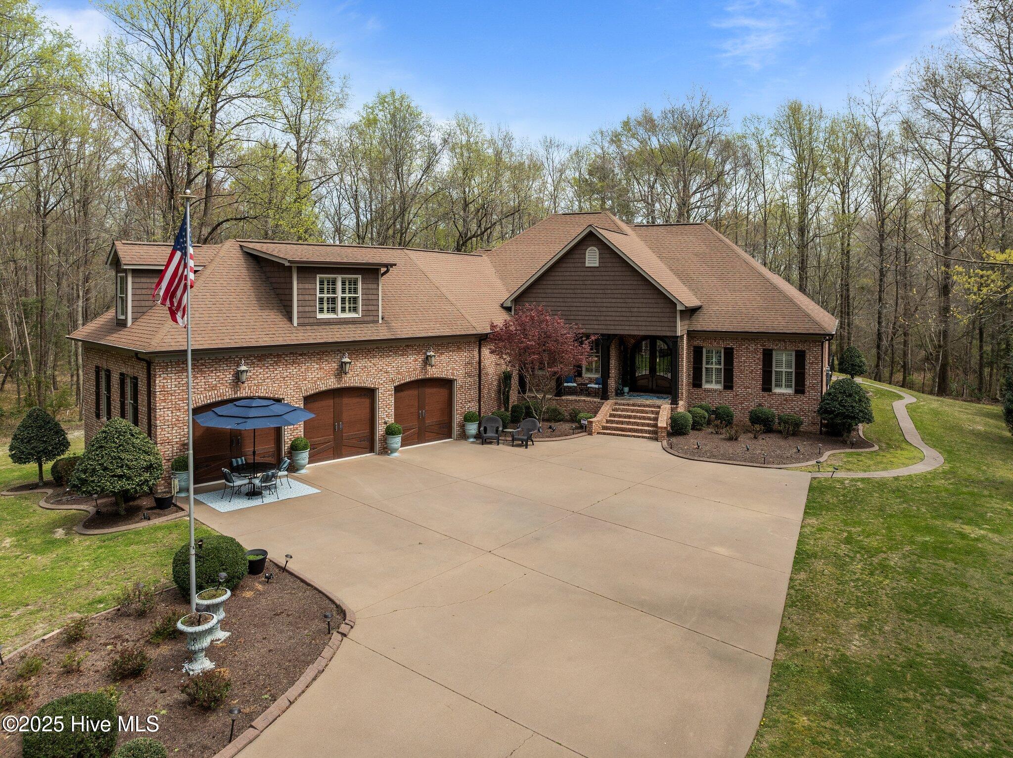 3860 Dixie Ridge Lane Property Photo