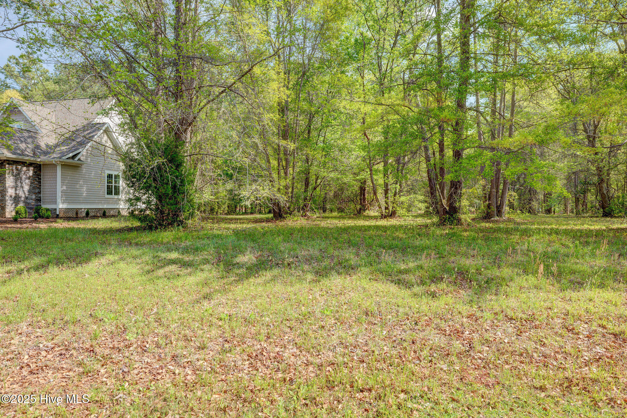 161 Maple Creek Drive Property Photo 11