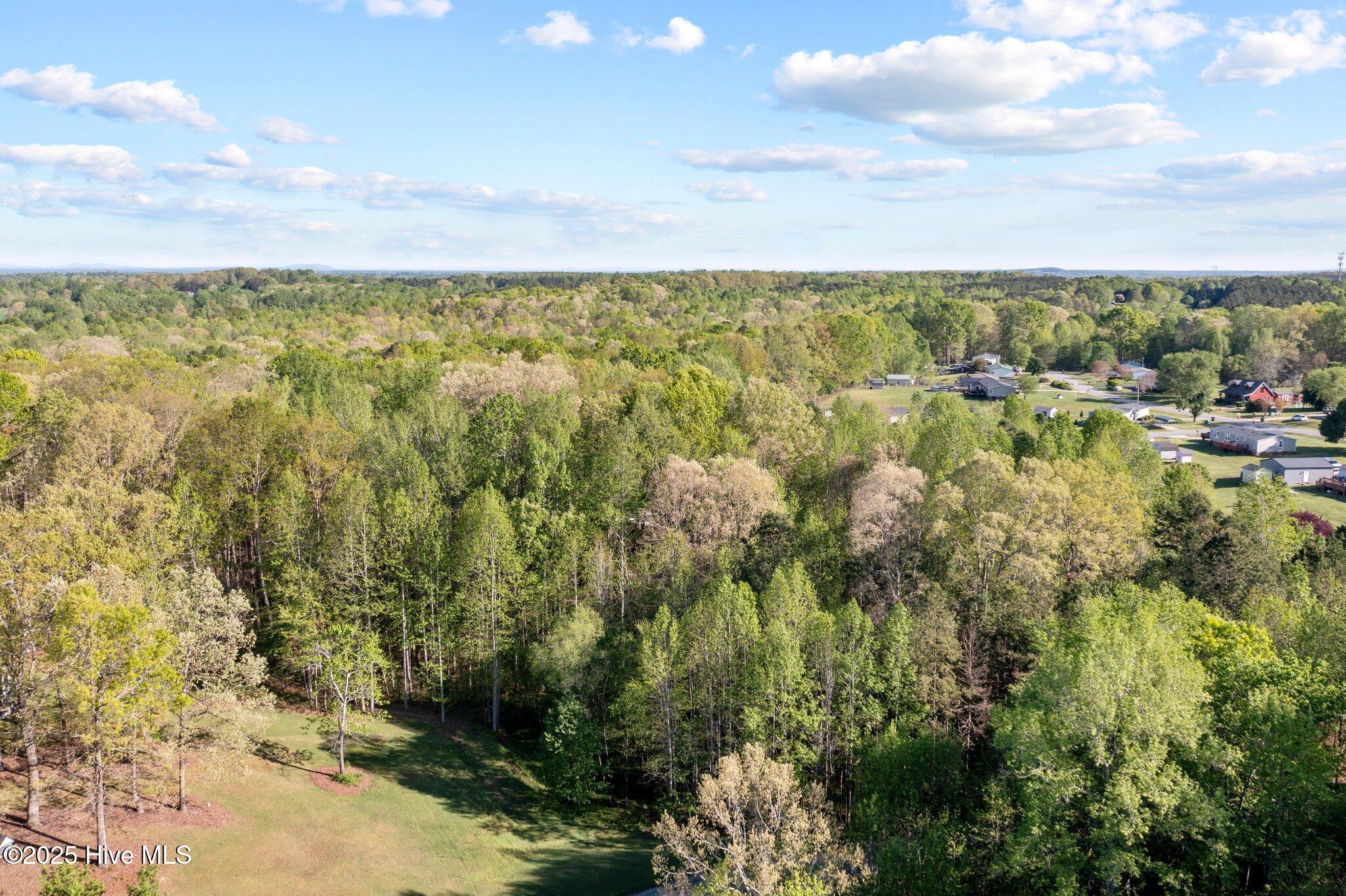 1018 Cherry Tree Court Property Photo 2