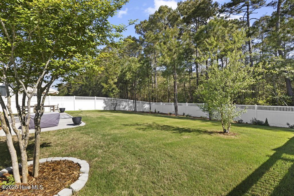 323 Lightning Bug Lane Property Photo 49
