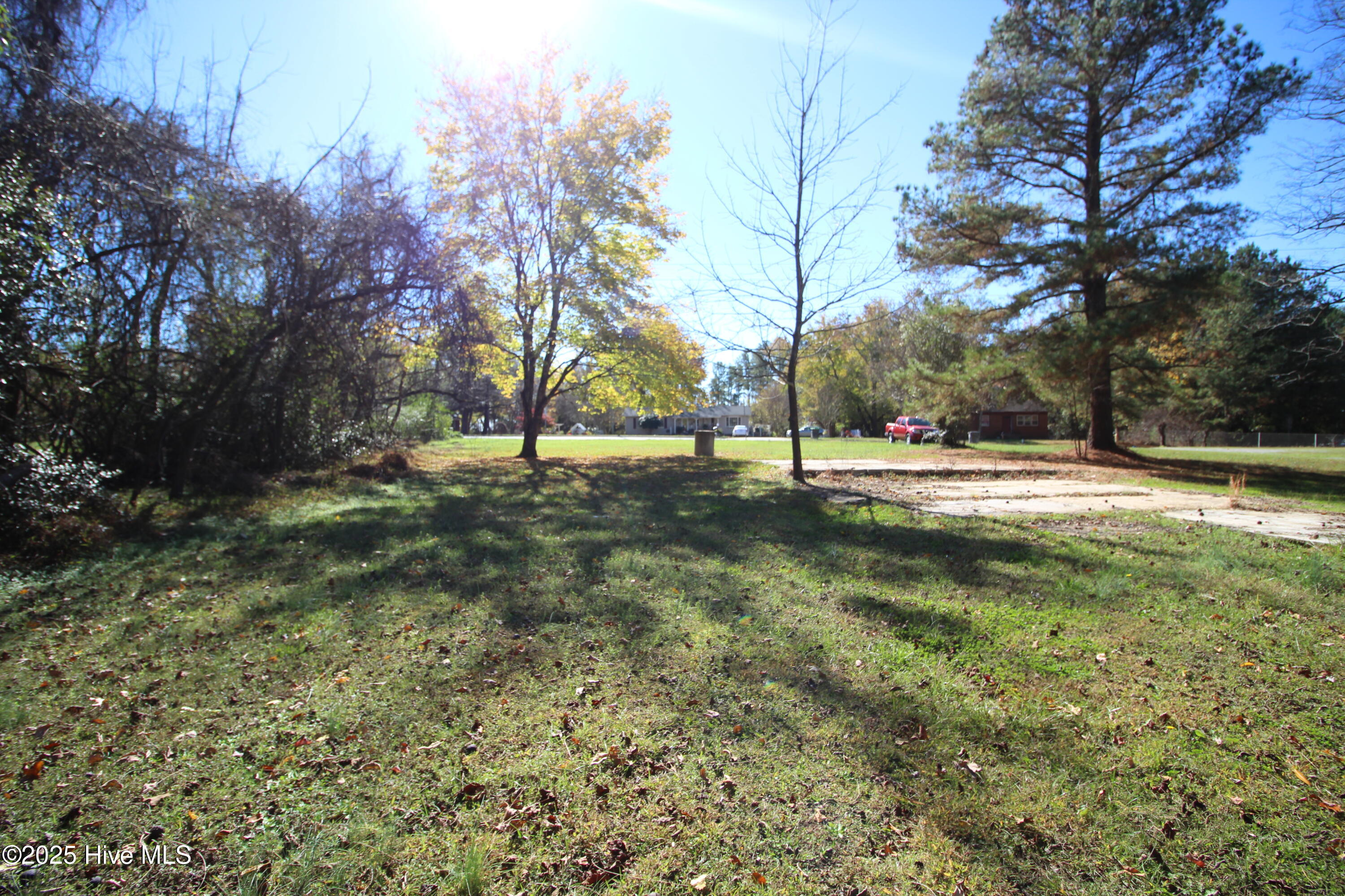 936 W Holly Springs Road Property Photo 8