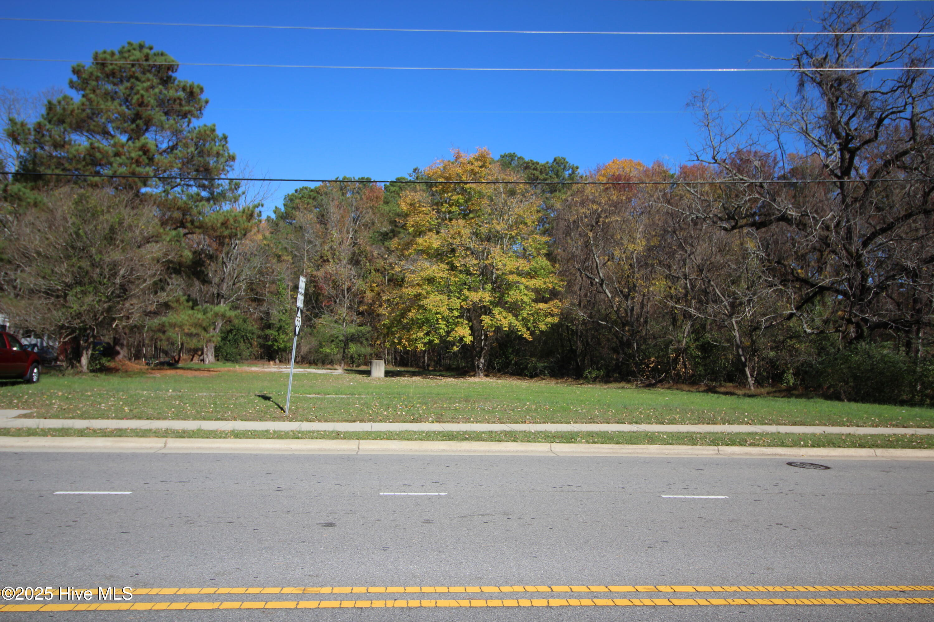 936 W Holly Springs Road Property Photo 12