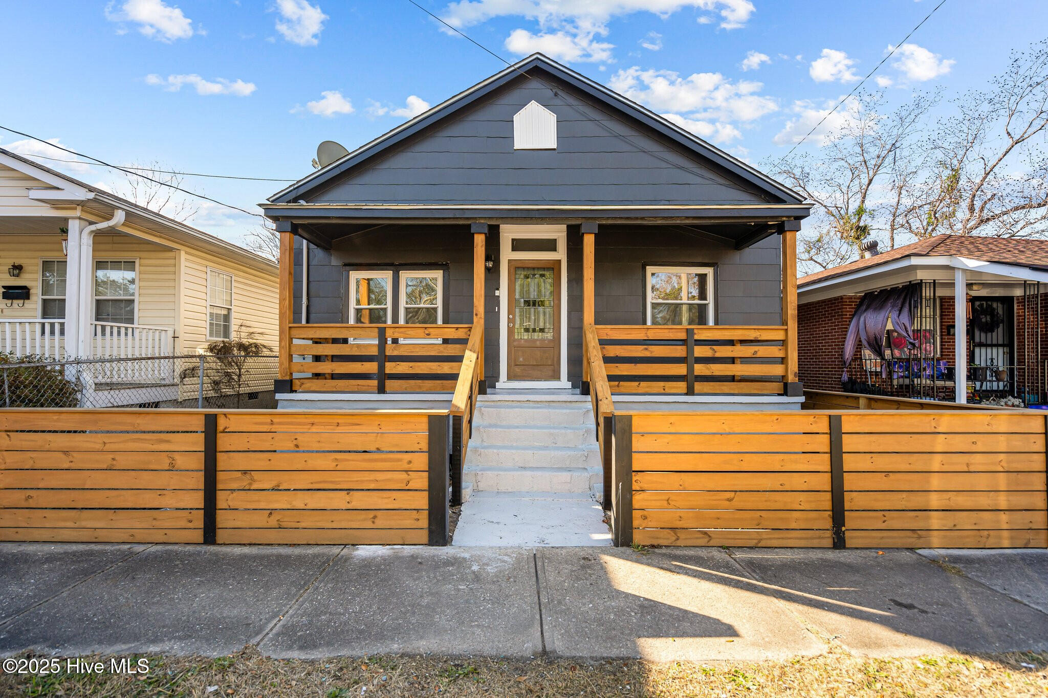 608 S 14th Street Property Photo