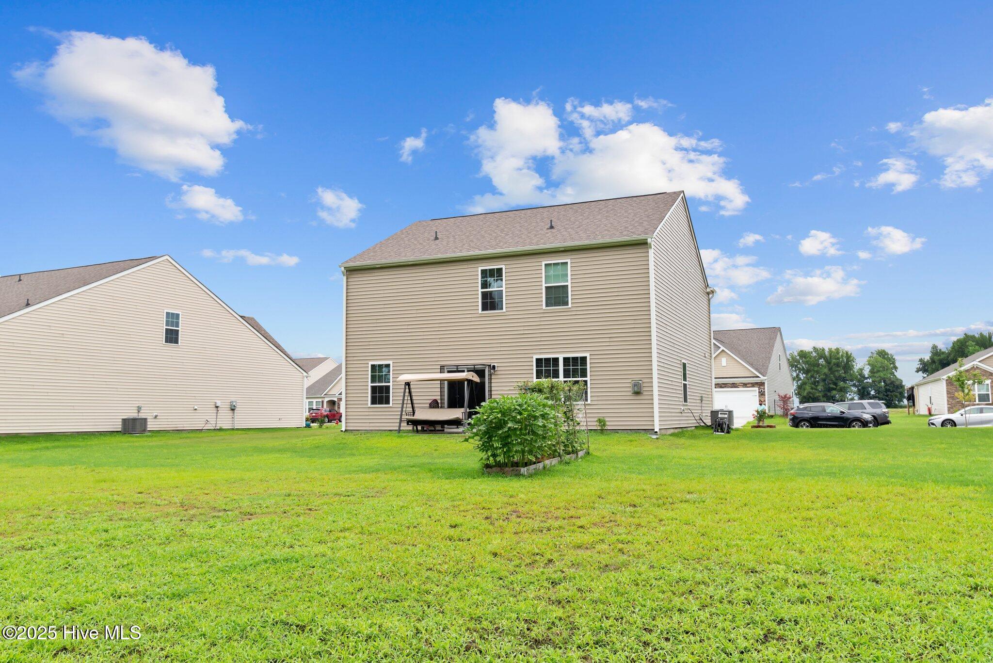 4444 Marthas Village Lane Property Photo 18