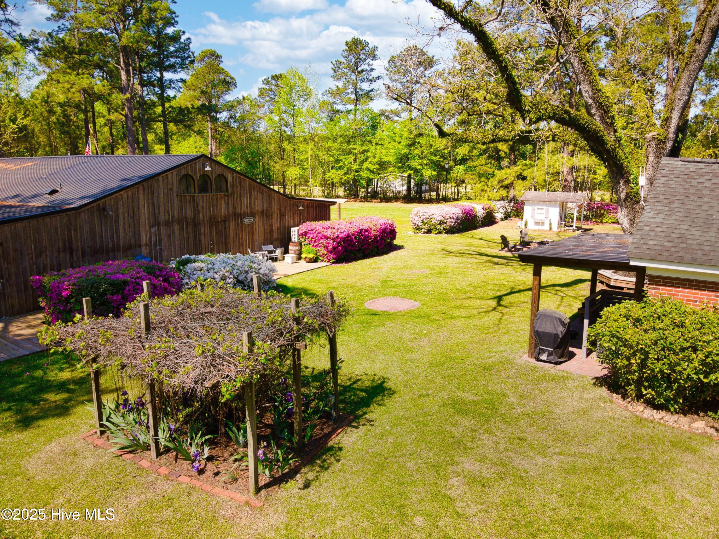 2589 Sidney Cherry Grove Road Property Photo 10