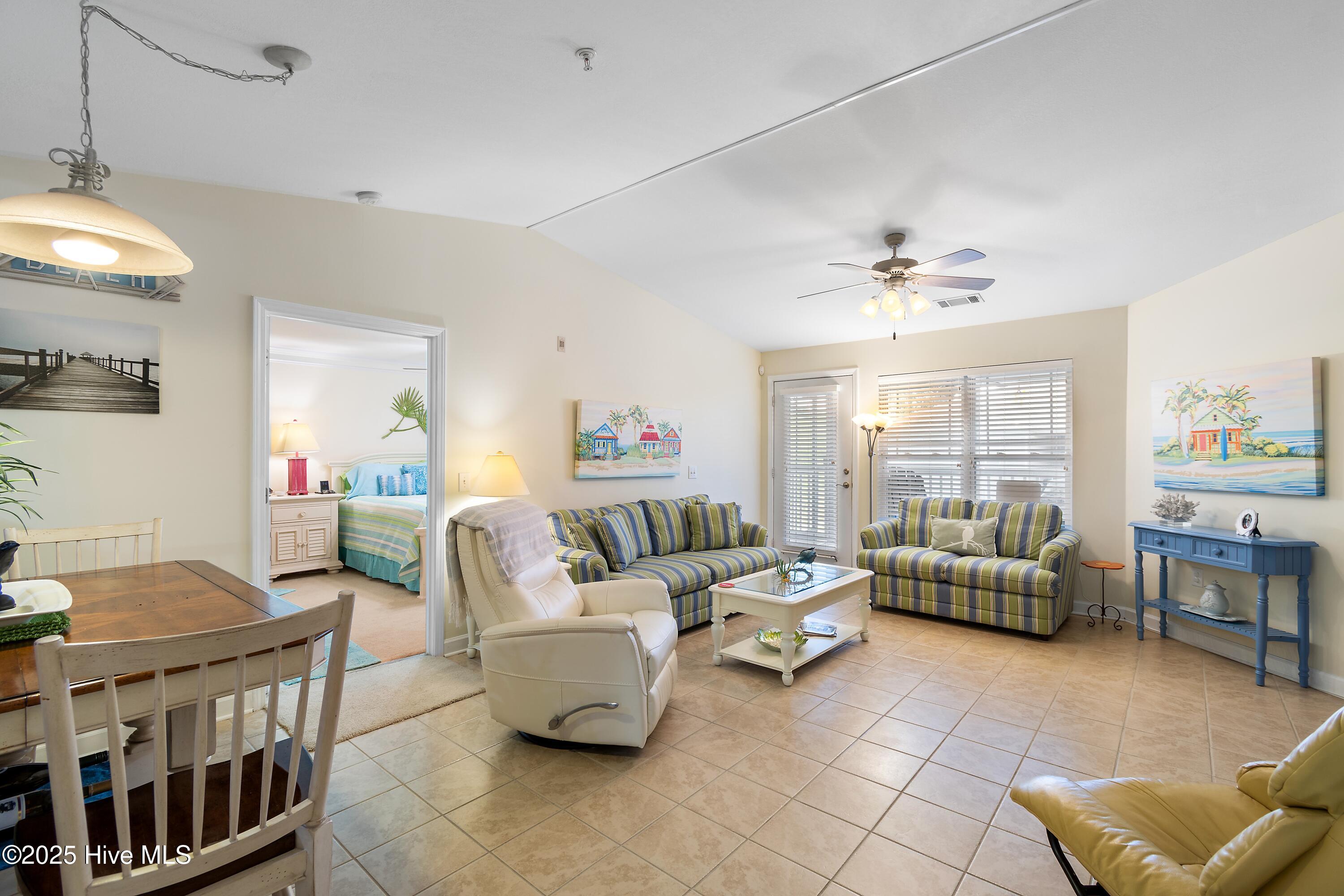260 S Crow Creek Drive 17 Property Photo 10