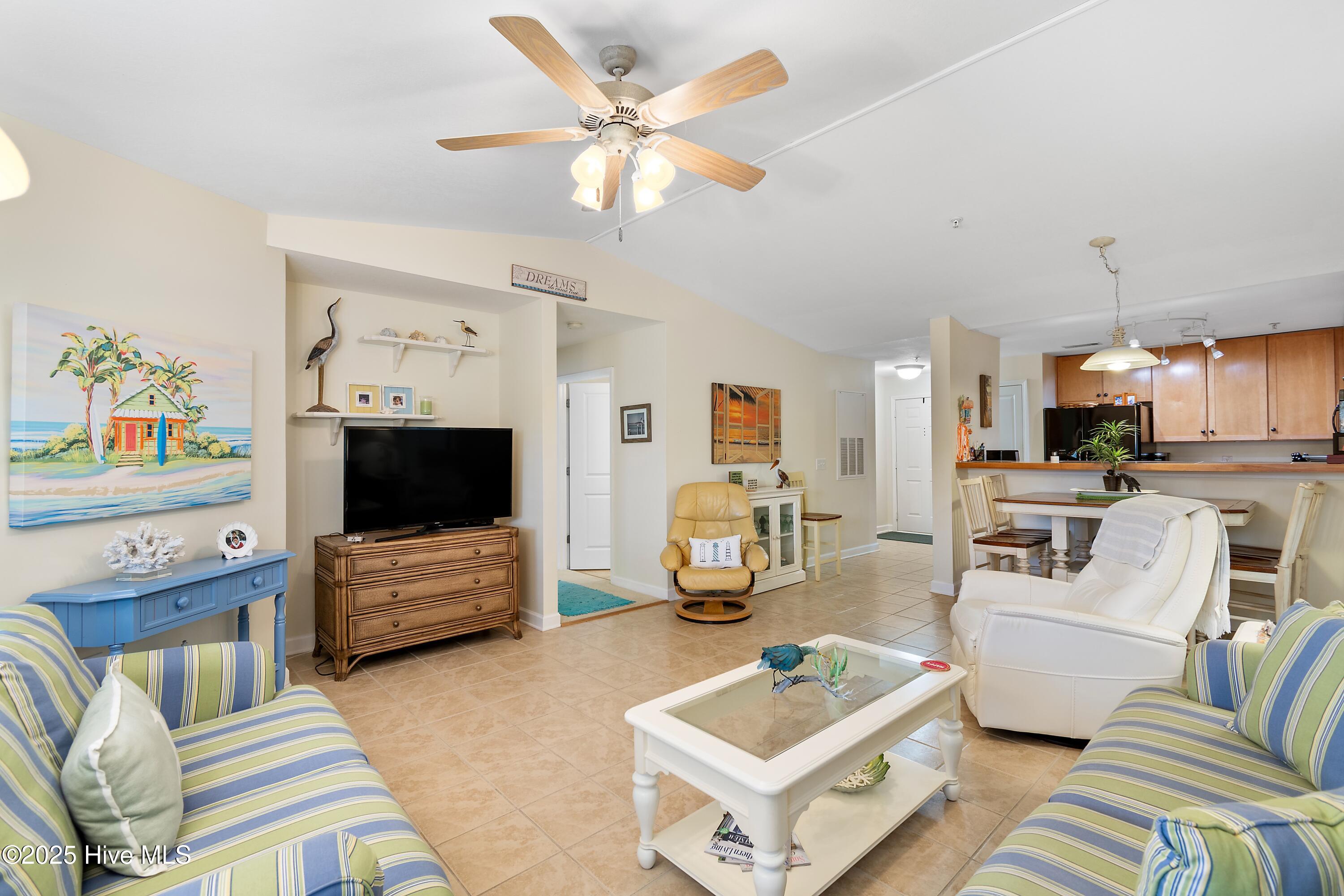 260 S Crow Creek Drive 17 Property Photo 12