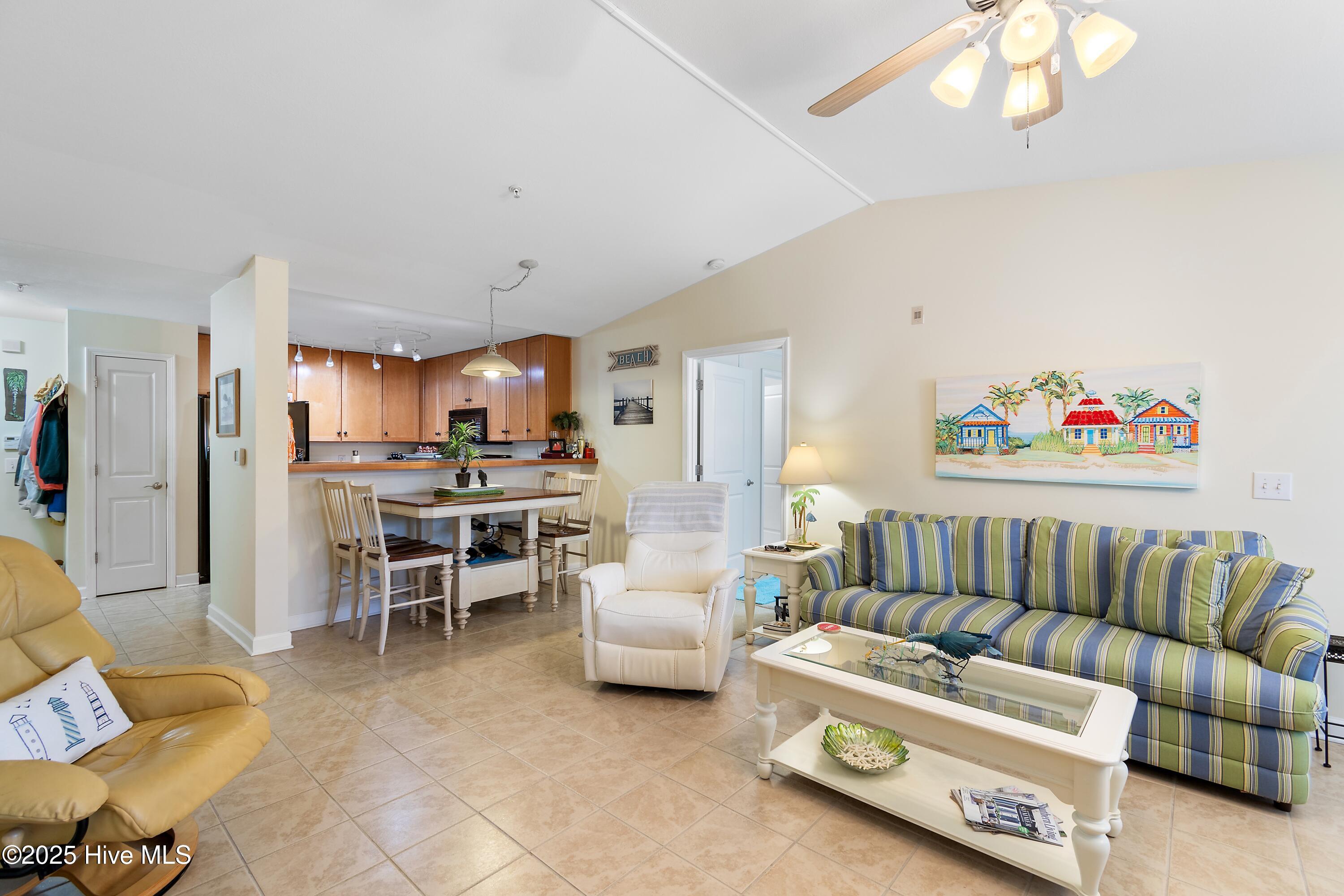 260 S Crow Creek Drive 17 Property Photo 13