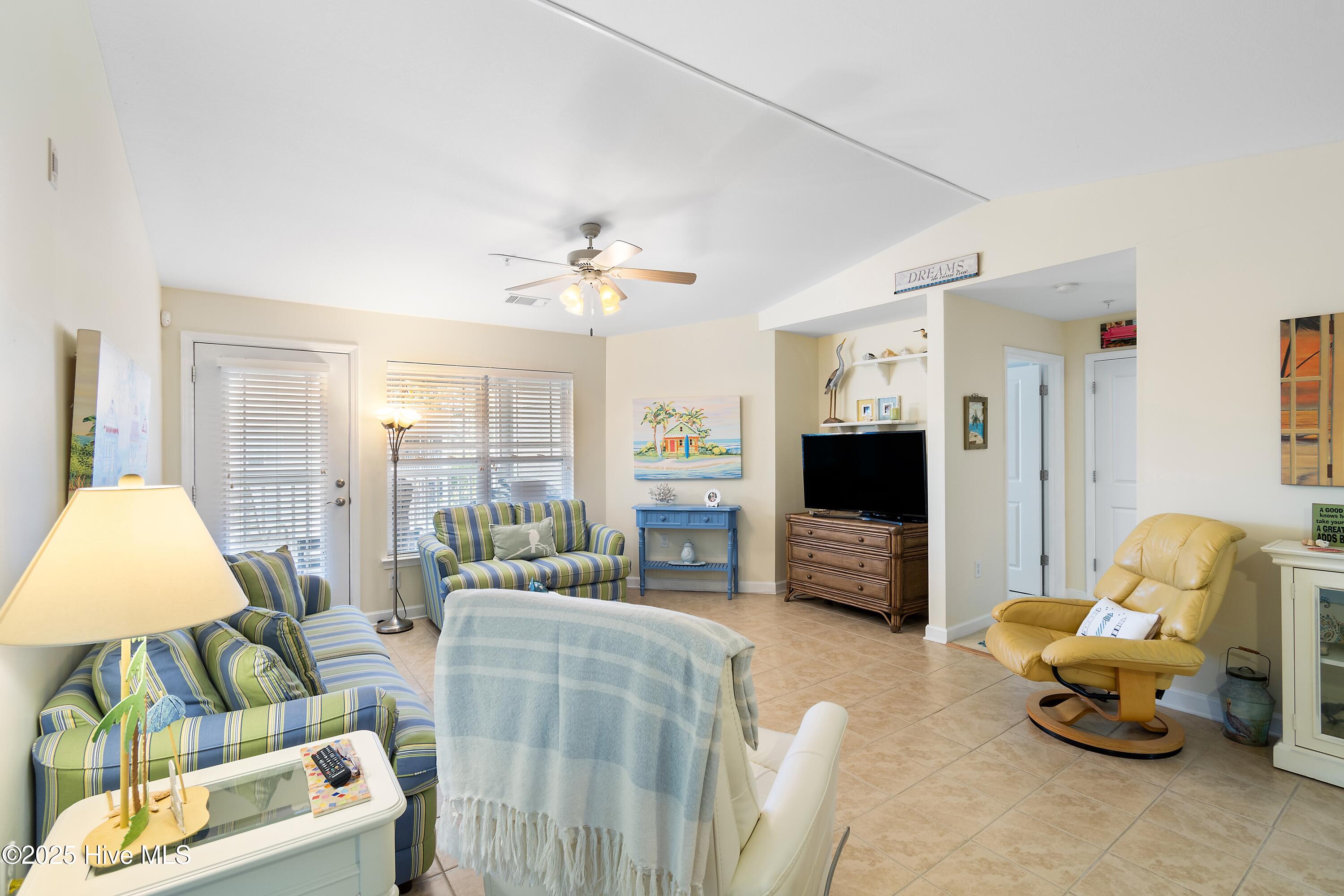 260 S Crow Creek Drive 17 Property Photo 14