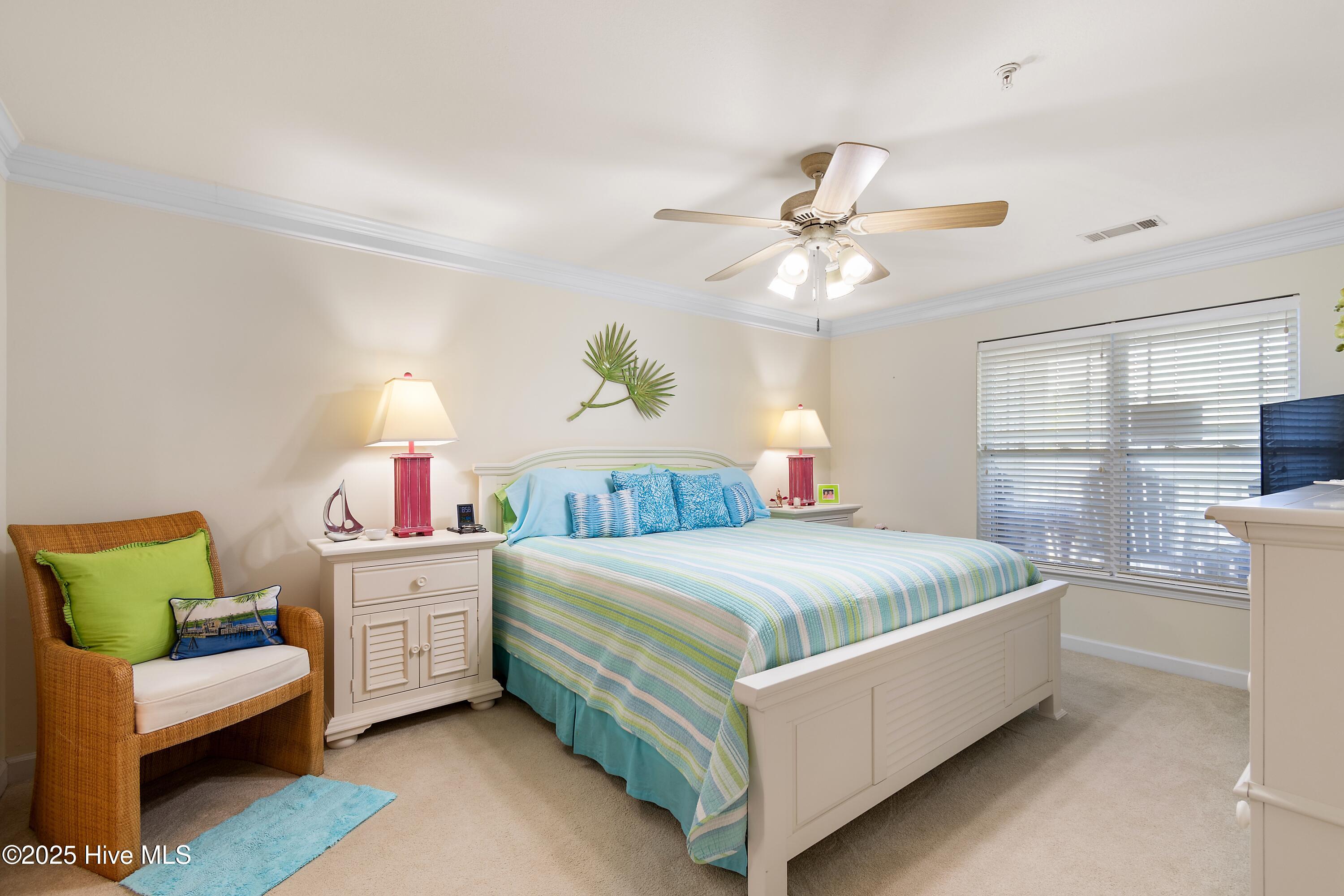260 S Crow Creek Drive 17 Property Photo 16