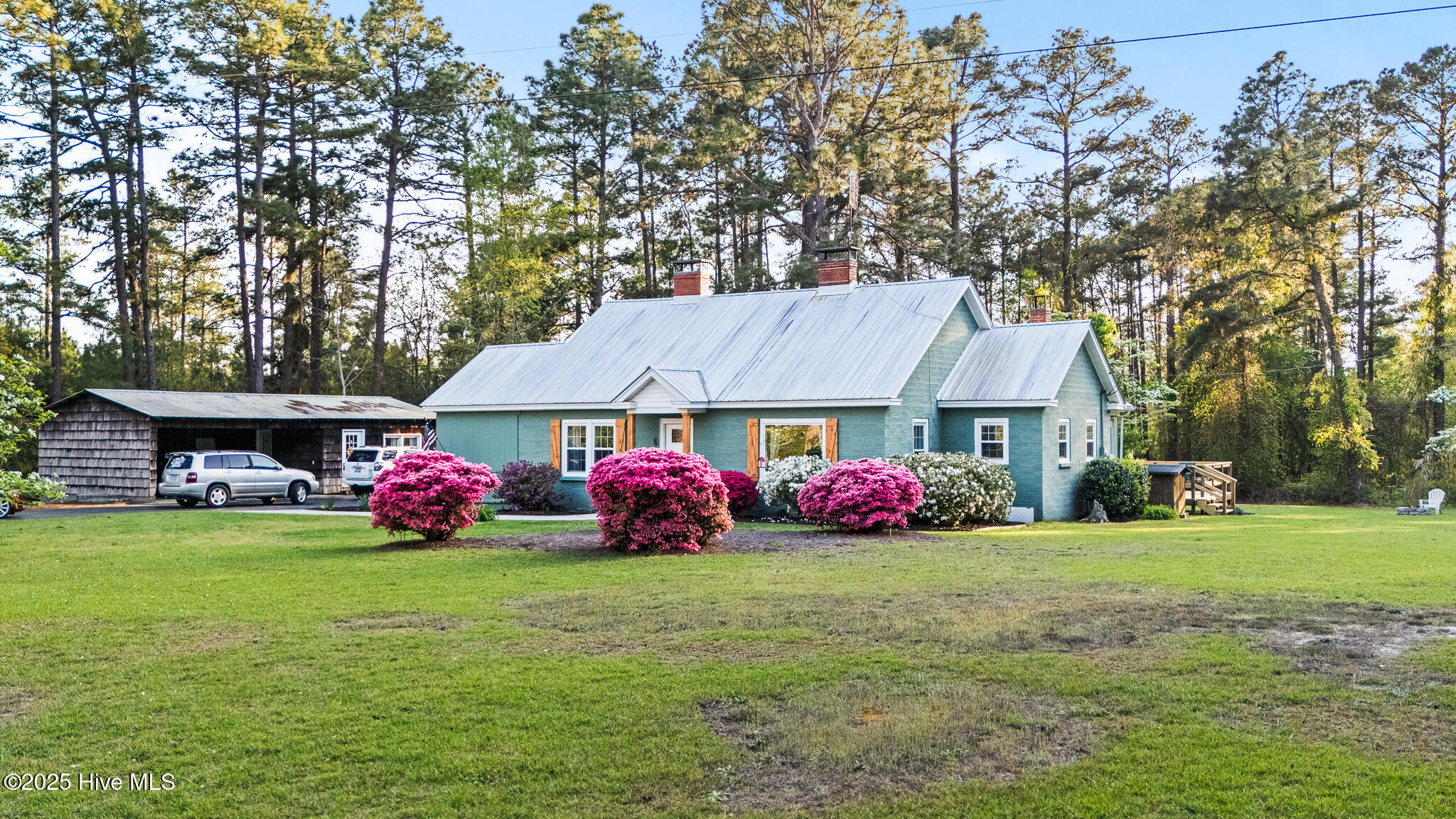 332 Napier Rd Road Property Photo