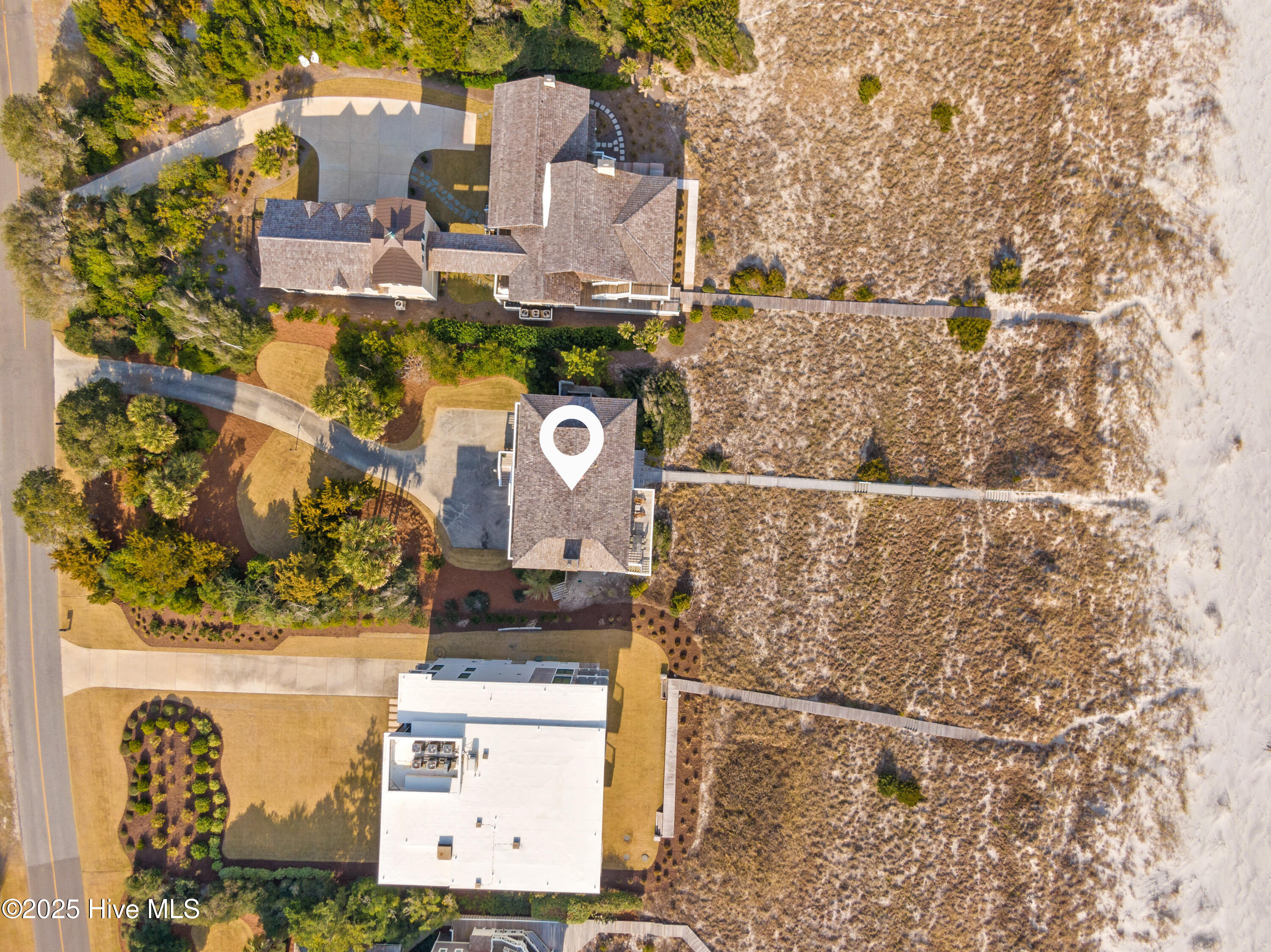 330 Beach Road Property Photo