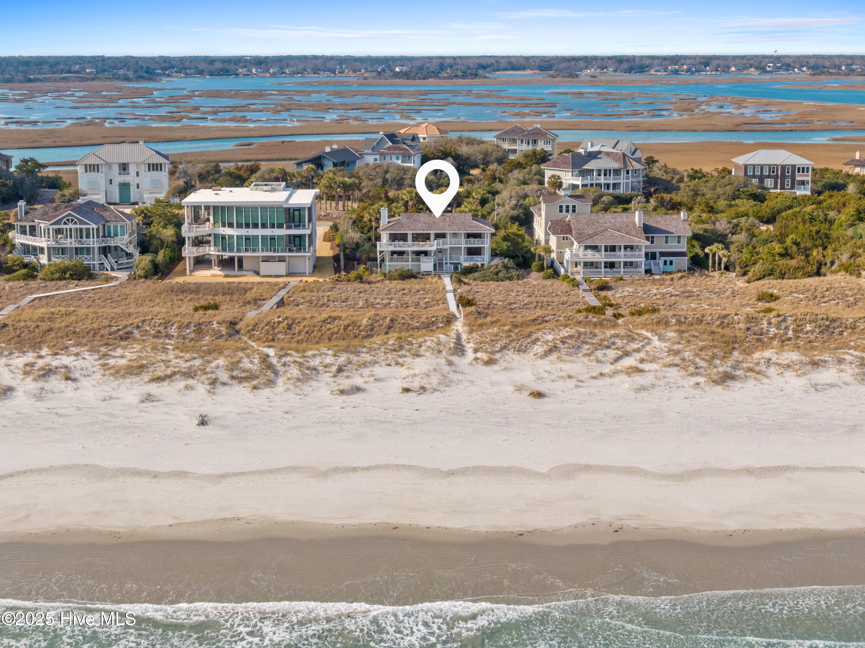 330 Beach Road Property Photo 3