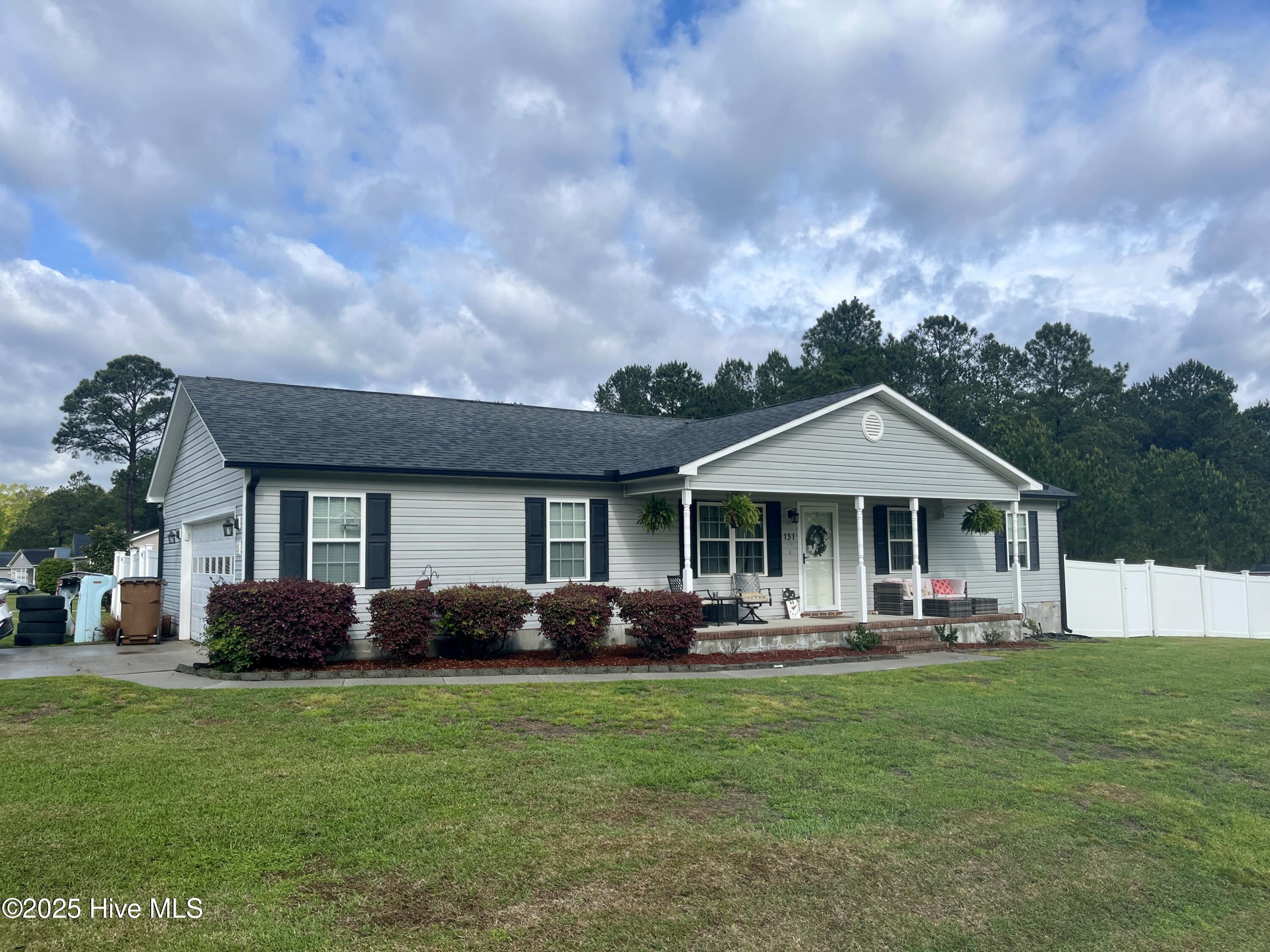 131 Hac Street Property Photo