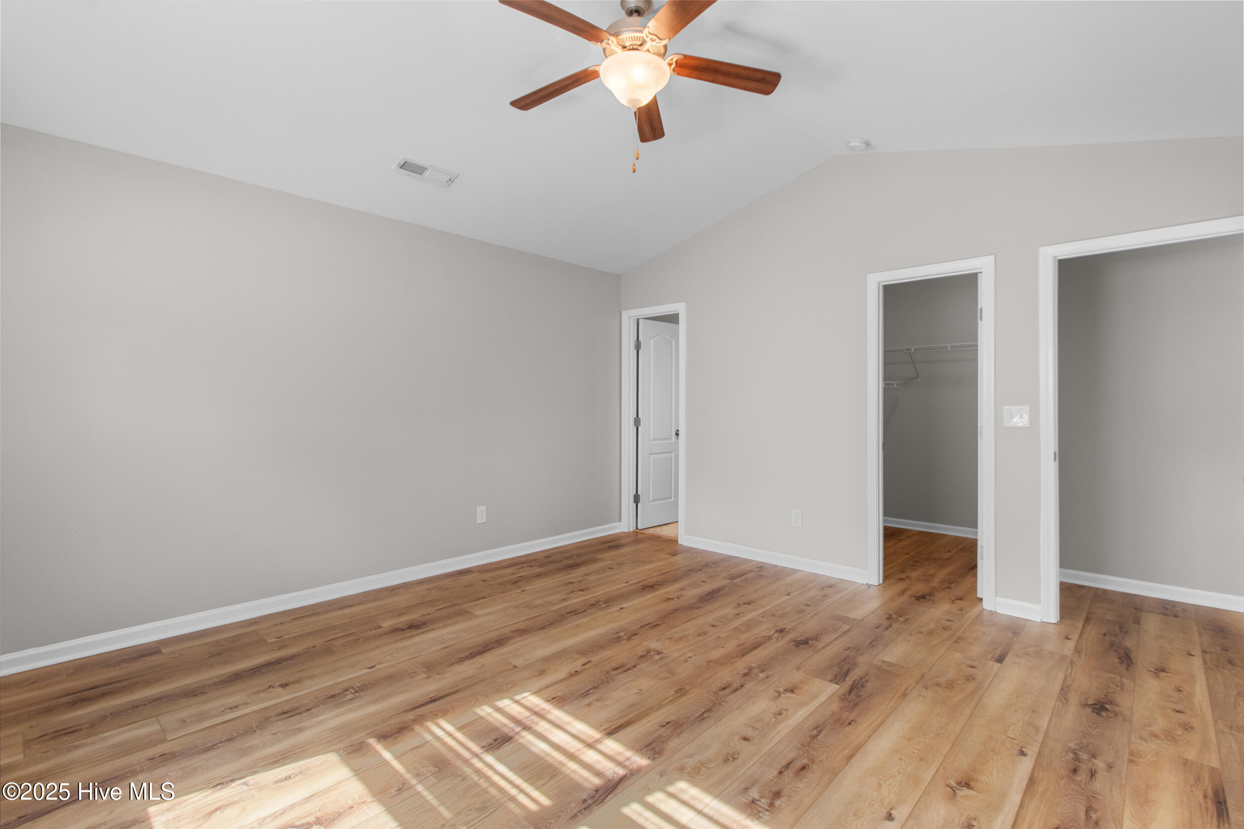 2218 Brookstone Drive Property Photo 9