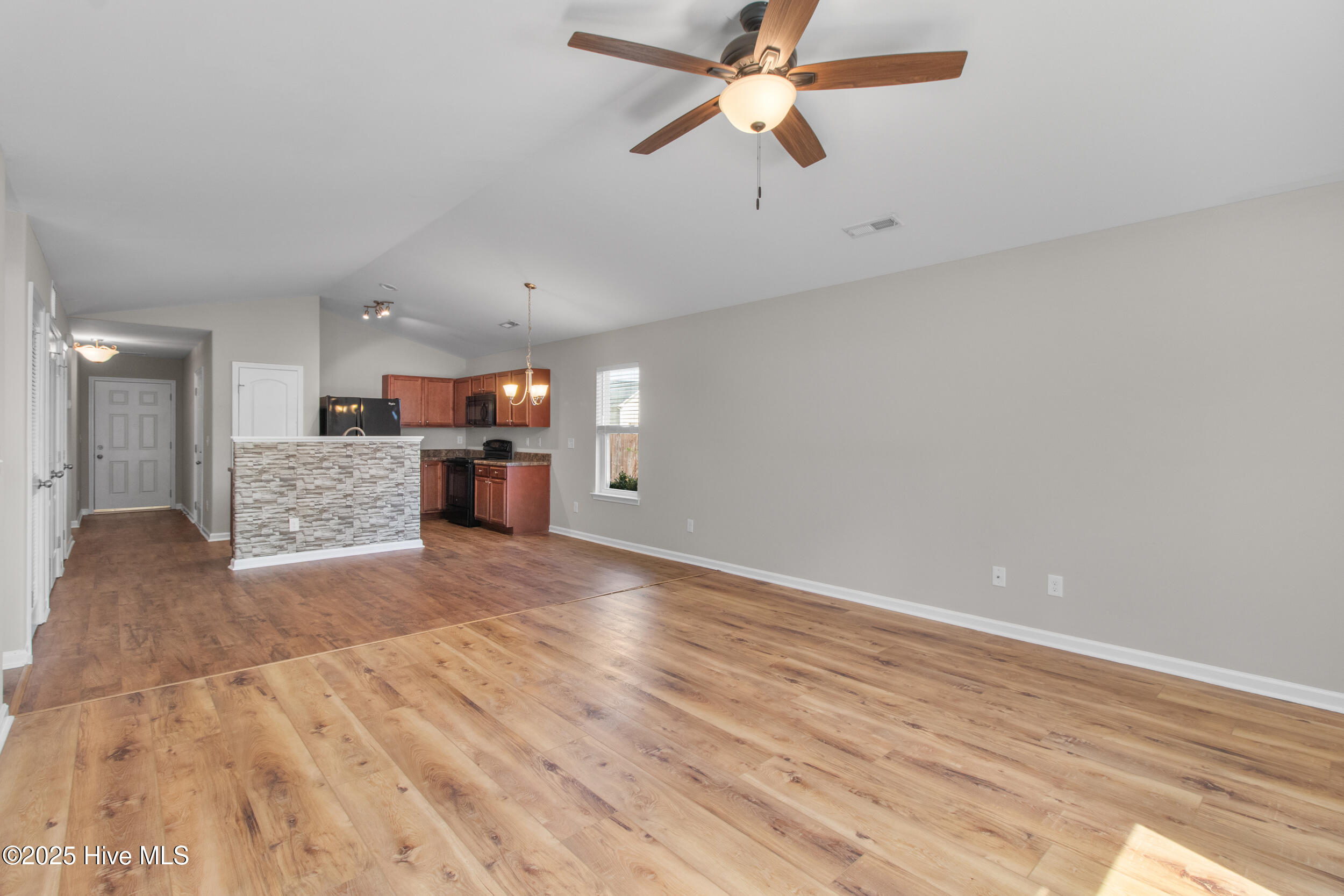 2218 Brookstone Drive Property Photo 13
